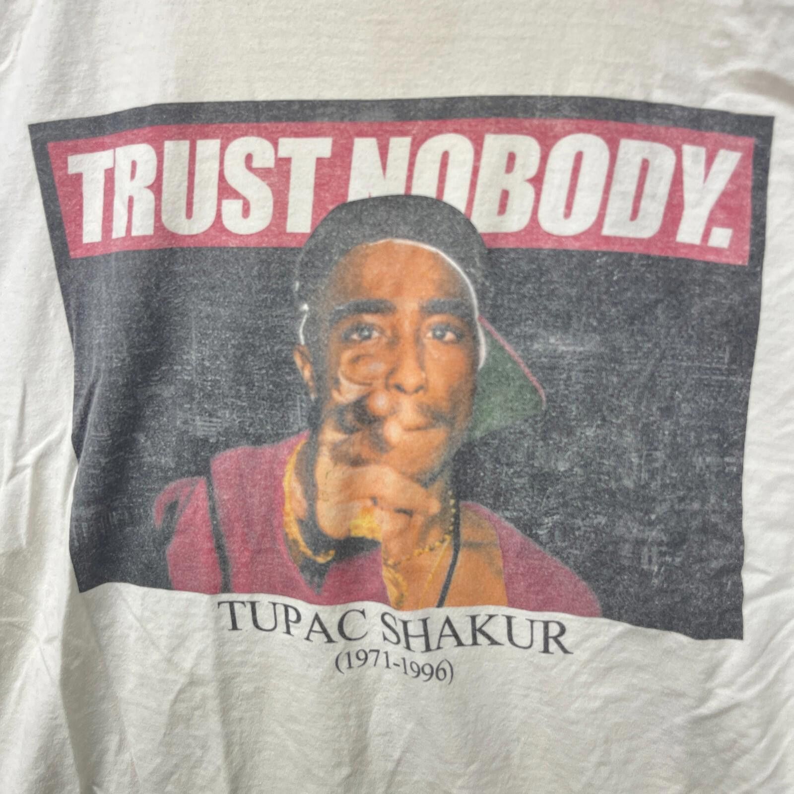 Vintage Vintage Y2K Tupac Shakur Trust Nobody T-Shirt Large Size US L / EU 52-54 / 3 - 3 Thumbnail