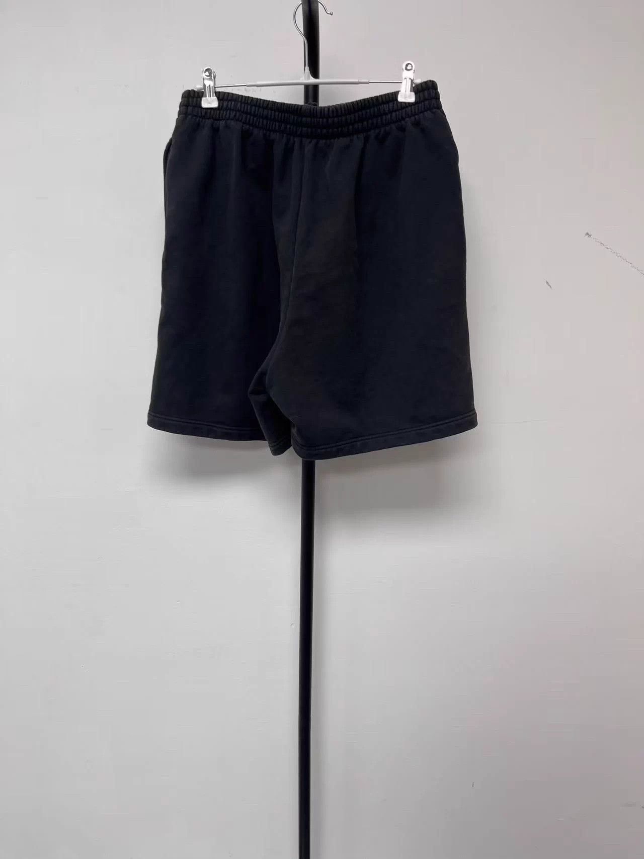 Balenciaga Balenciaga Cotton Regular Slant Pockets Black Men XS Short Size US 26 / EU 42 - 2 Thumbnail