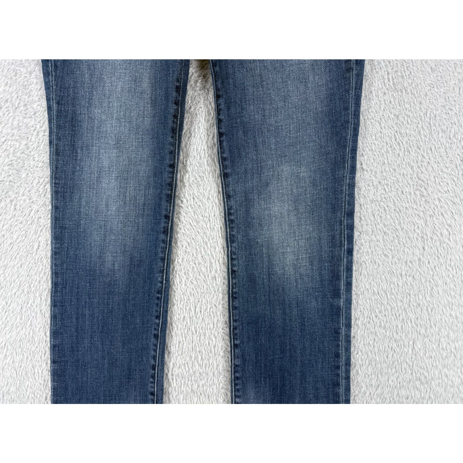 Lucky Brand VINTAGE Lucky Brand Jeans Women 4 Blue Denim Jeans Mid Rise Straight 28x31 Cotton 5-Pocket Design Mens? Size 27" / US 4 / IT 40 - 3 Thumbnail