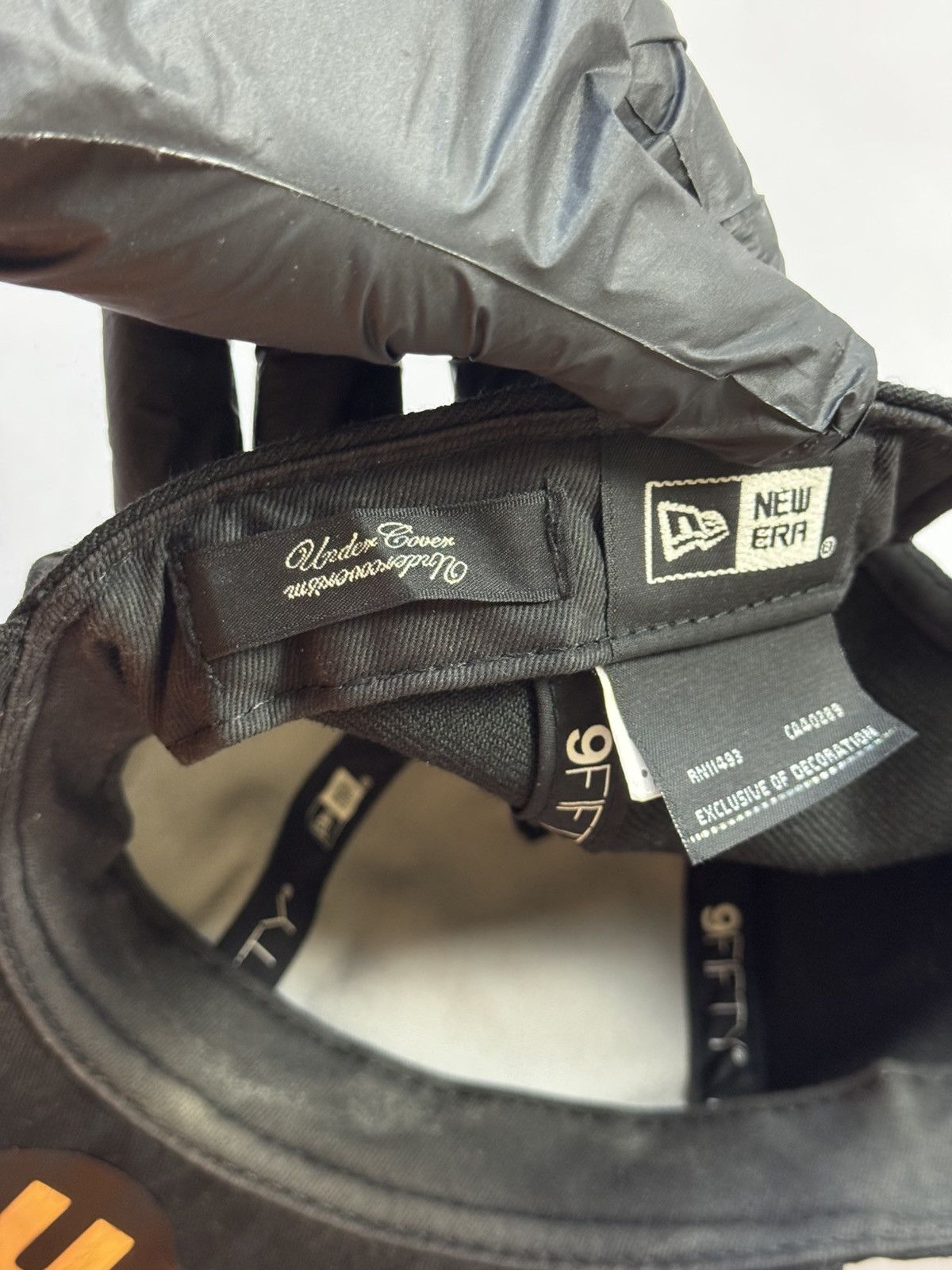 Undercover Aw19 Undercover Welcome To Dystopia(Black/OS) Size ONE SIZE - 7 Thumbnail