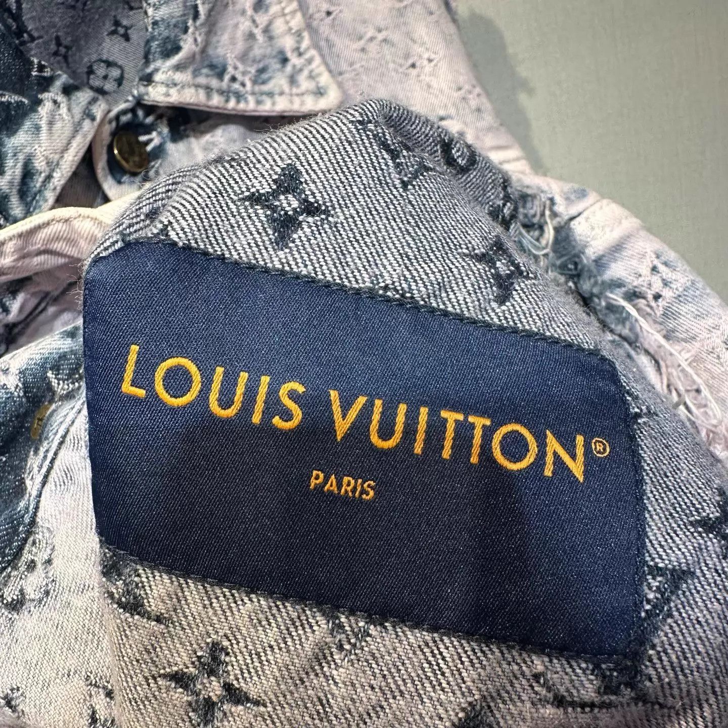 Louis Vuitton LV lavender distressed logo jacquard fringe denim Size US M / EU 48-50 / 2 - 4 Thumbnail