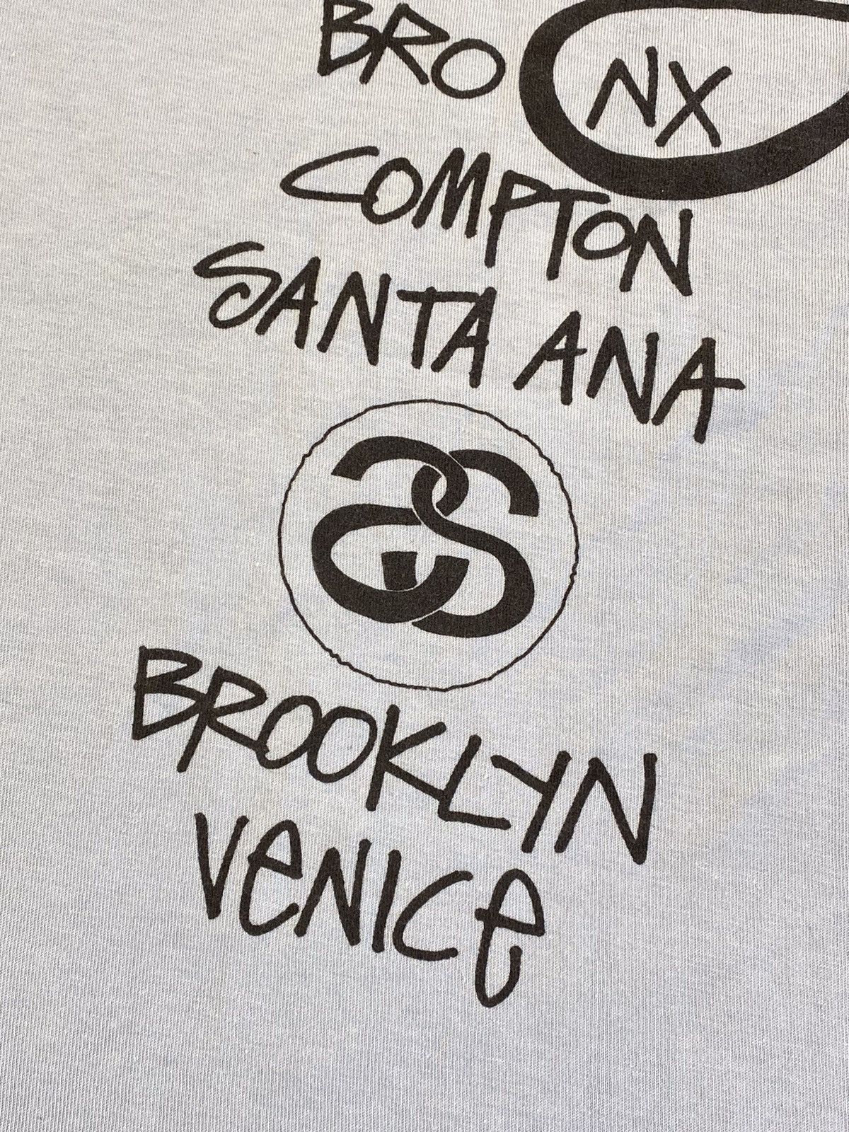 Stussy × Vintage Stussy y2k streetwear style city tour logo t-shirt Size US L / EU 52-54 / 3 - 12 Thumbnail