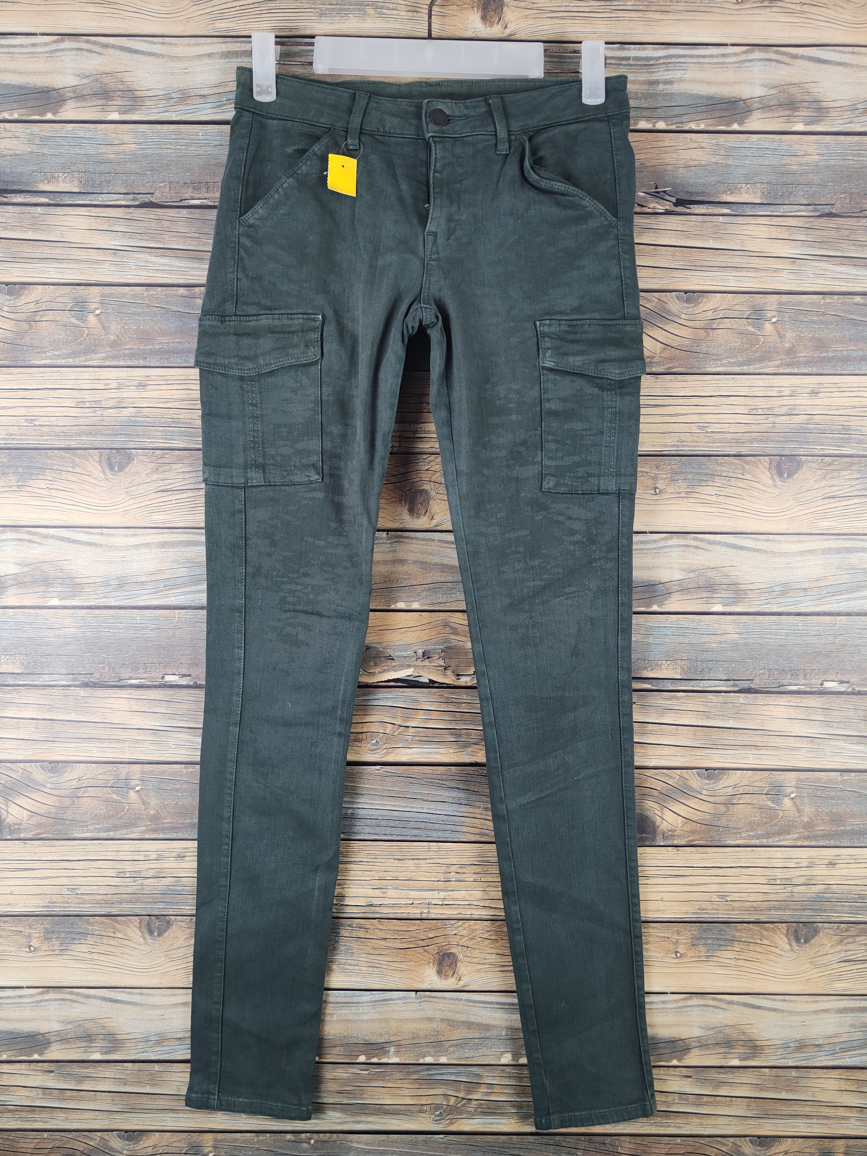 Japanese Brand DL Uniqlo Dark Green Multipocket Cargo Pants #2612 Size 25" / US 0 / IT 36 - 1 Thumbnail