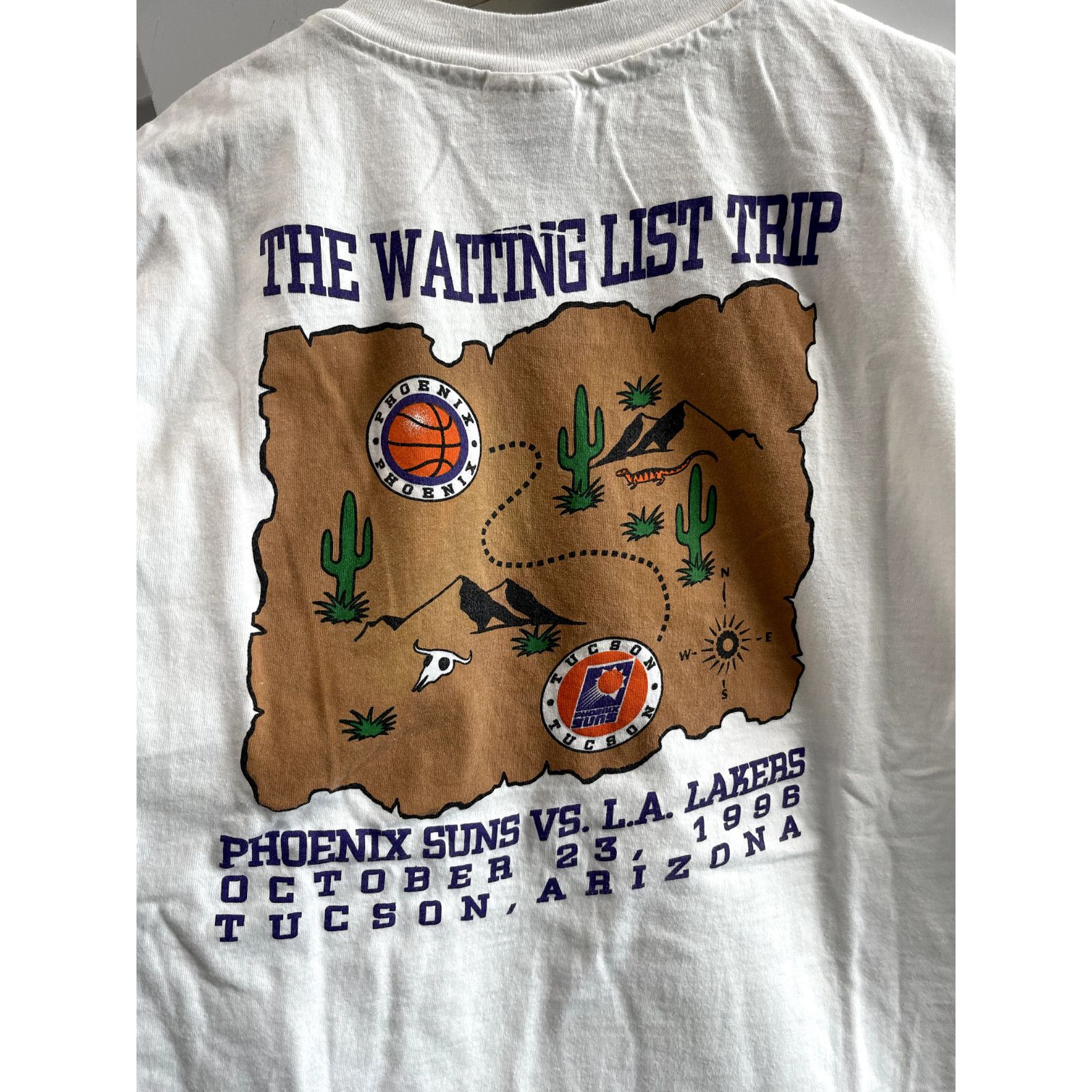 Hanes VTG 1998 PHOENIX SUNS VS LAKERS WAITING LIST TRIP SHIRT RARE Size US L / EU 52-54 / 3 - 1 Thumbnail
