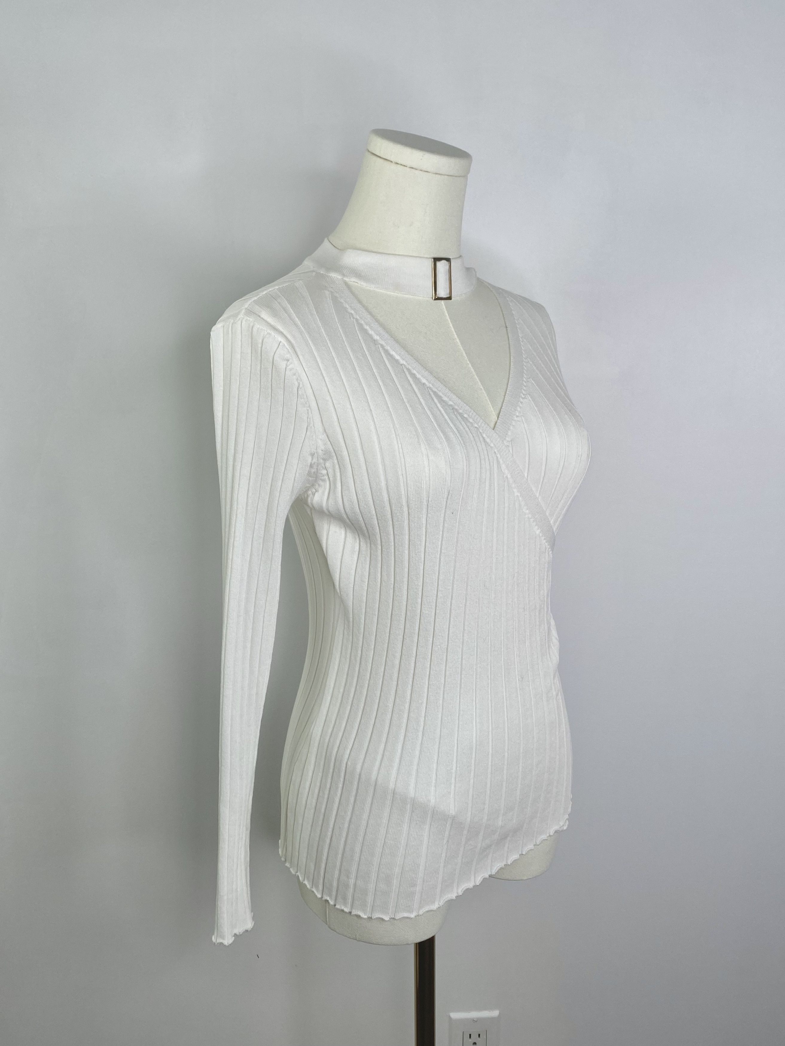 Vintage White Cut-Out Buckle V-Neck Sweater Size M / US 6-8 / IT 42-44 - 5 Thumbnail