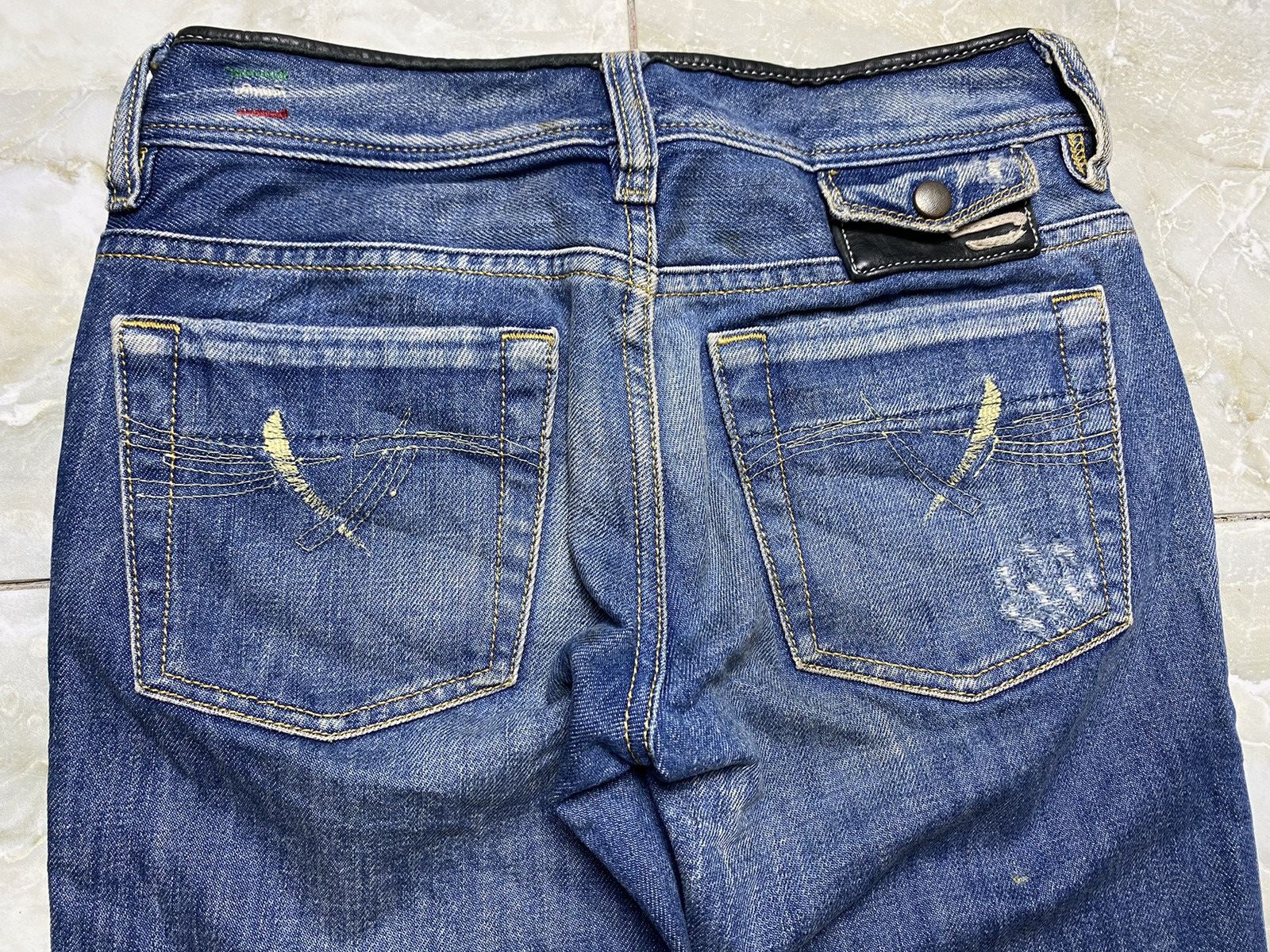 Diesel Diesel Bebel 0070Z blue bootcut regular jeans Size US 27 - 17 Thumbnail