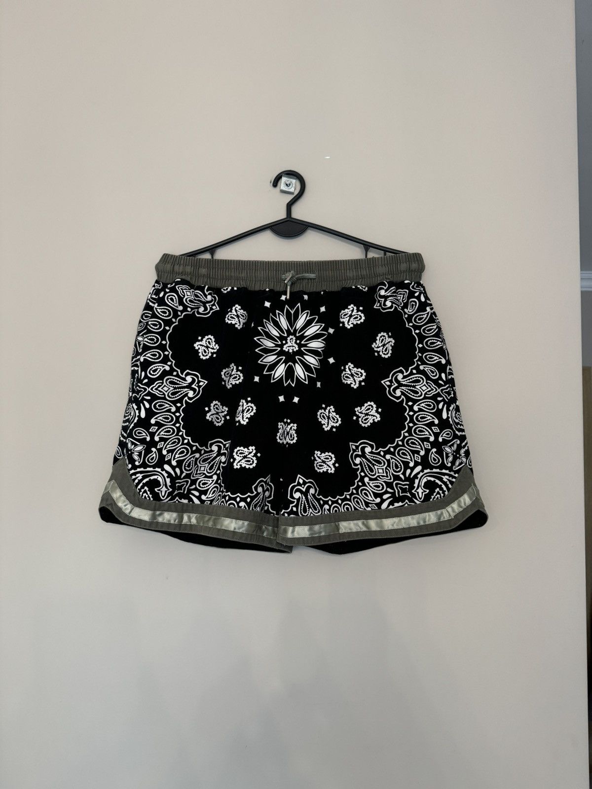 Askyurself Askyurself Paisley Print shorts bandana rare vintage Size US 34 / EU 50 - 1 Thumbnail
