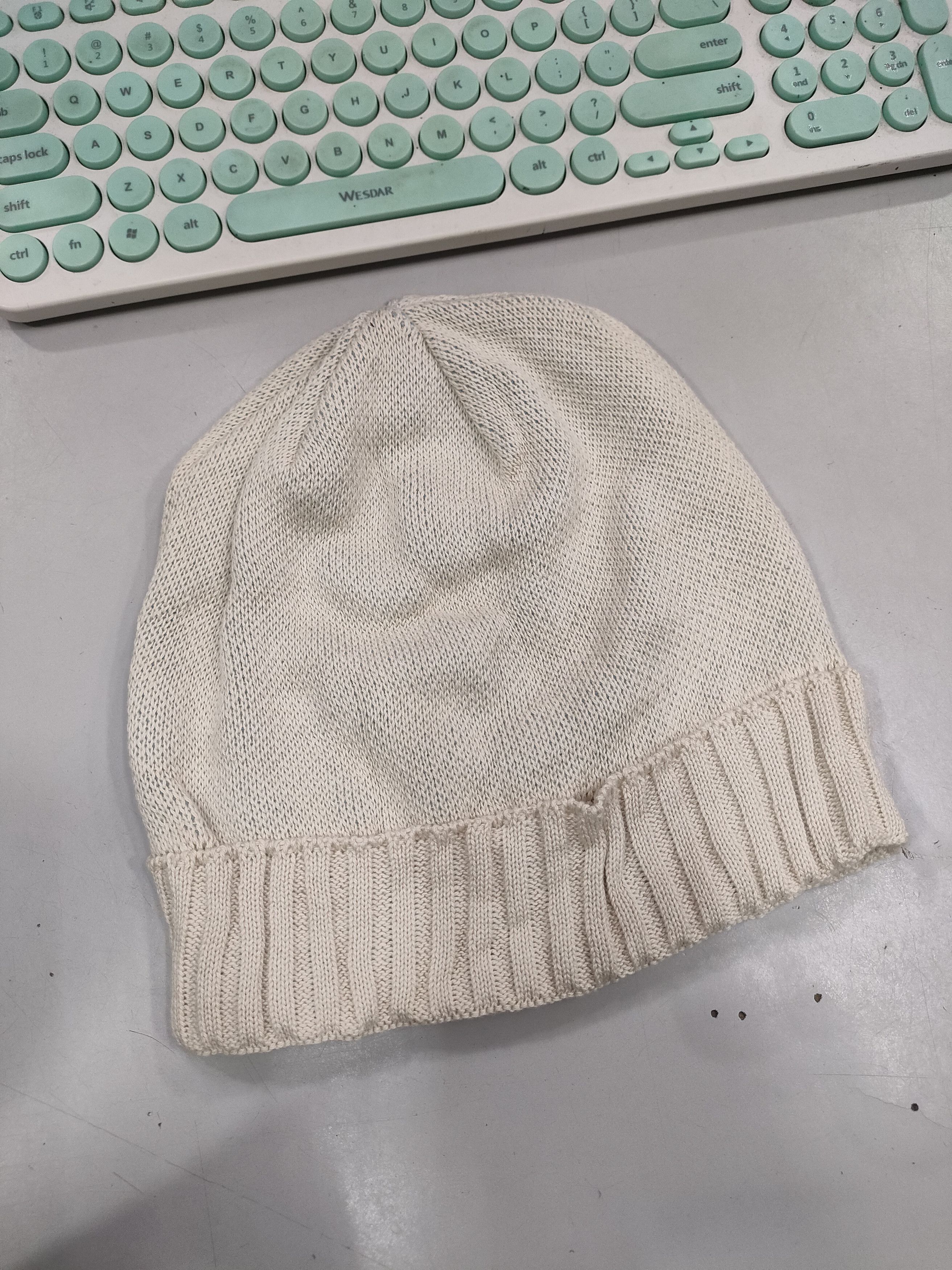 Other Twitter Beanie Hat Size ONE SIZE - 4 Thumbnail