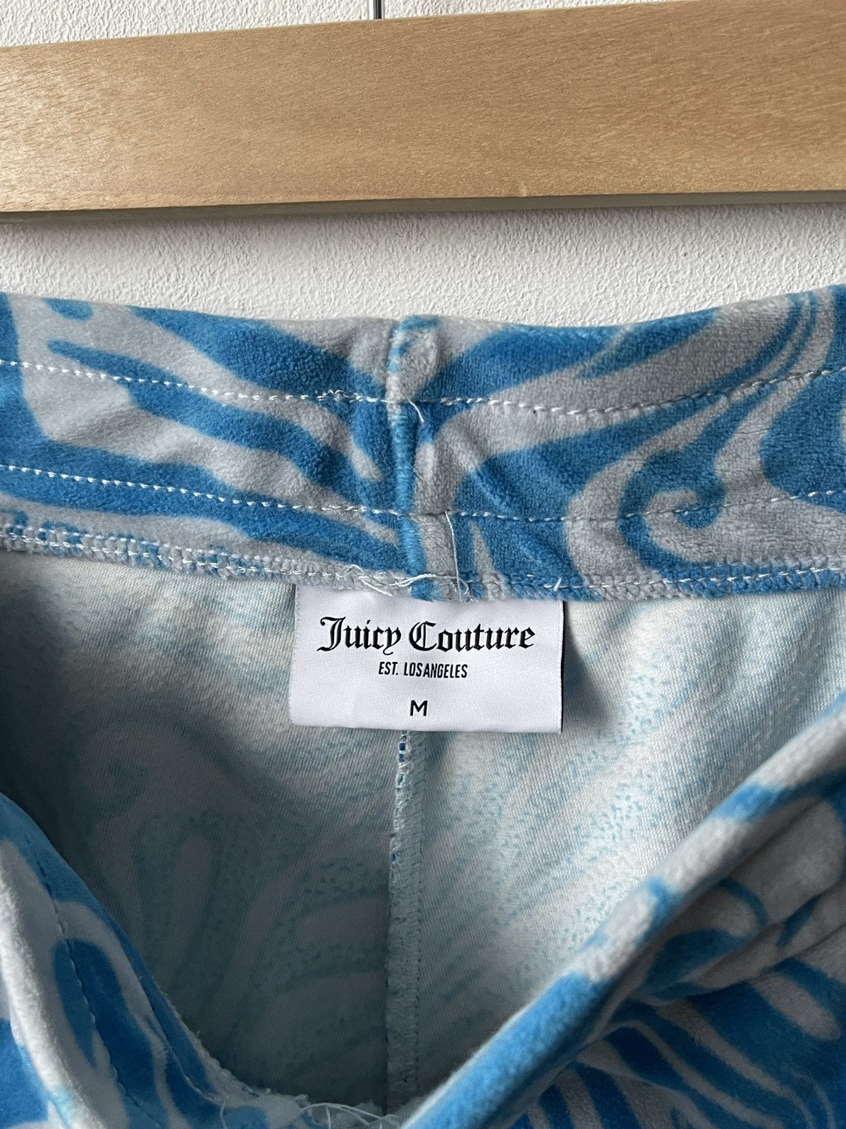Juicy Couture Juicy Couture Blue Joggers Size M With Sparkly Logo Size 32" / US 10 / IT 46 - 7 Thumbnail