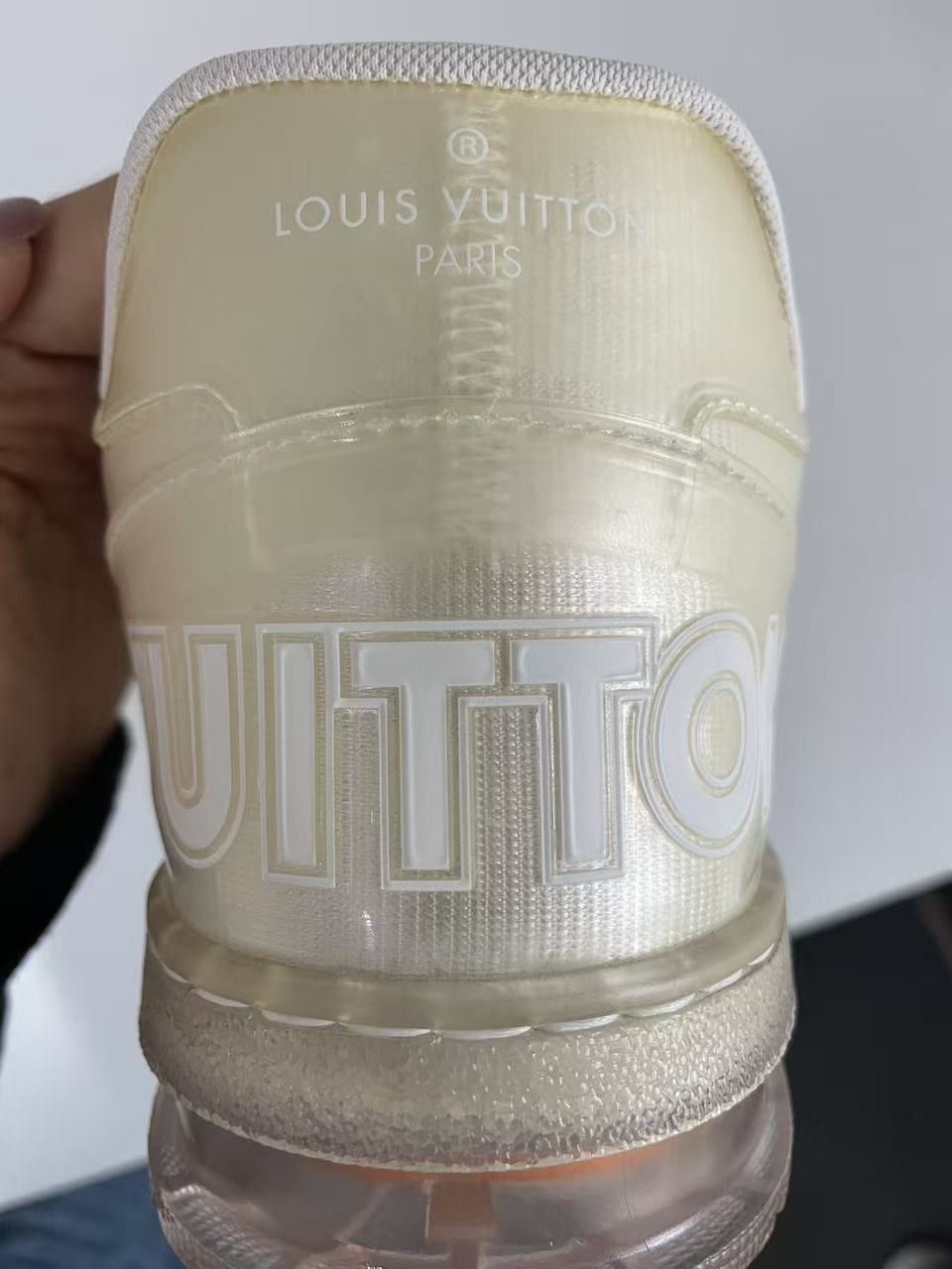 Louis Vuitton Louis Vuitton Trainer White Transparent Size US 8 / EU 41 - 5 Thumbnail