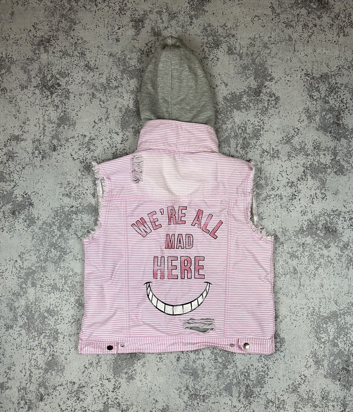 Vintage Disney Hooded Sleeveless Denim Vest Y2K Distressed Size US M / EU 48-50 / 2 - 4 Thumbnail