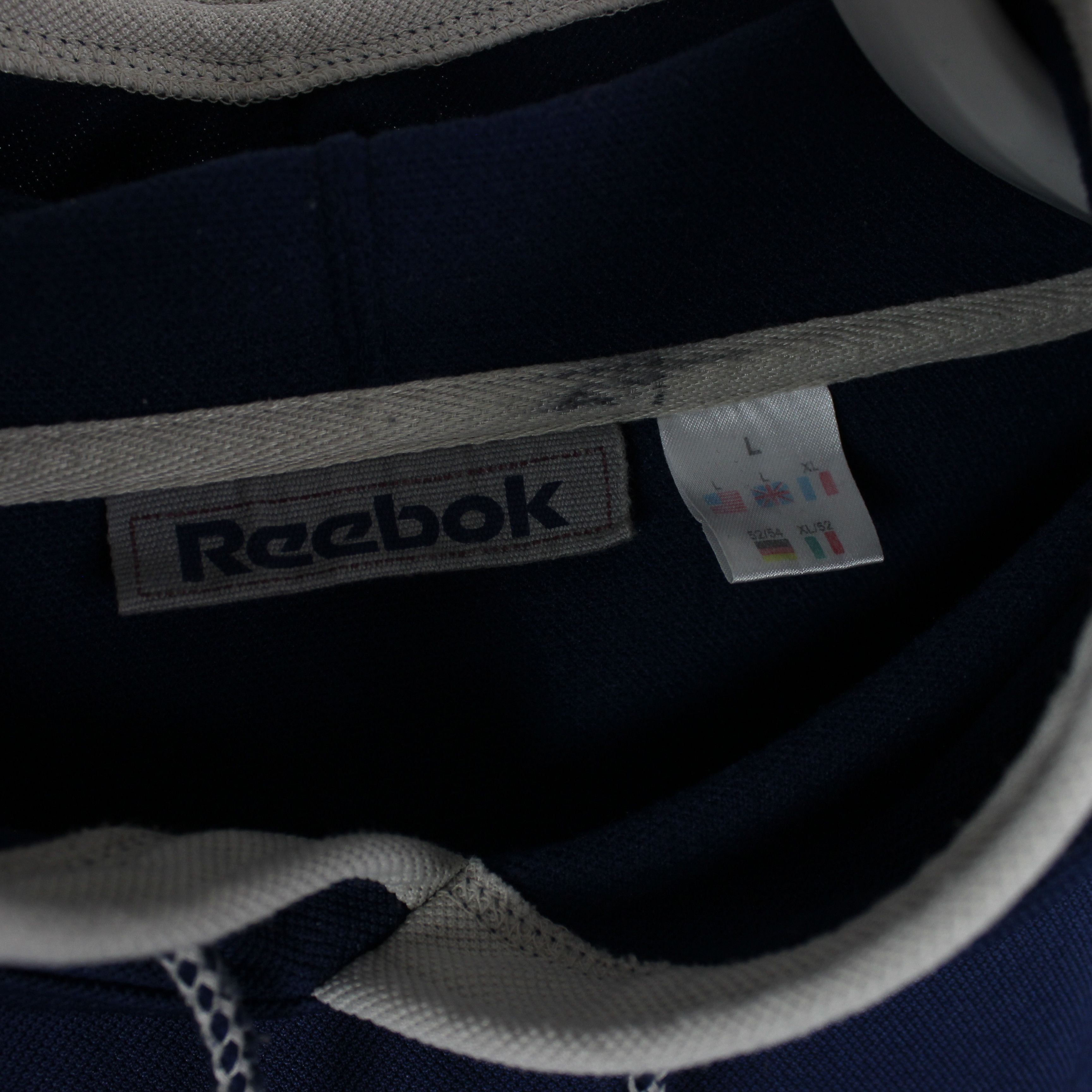 Reebok Reebok hoodie vintage centr logo L Size US L / EU 52-54 / 3 - 5 Thumbnail