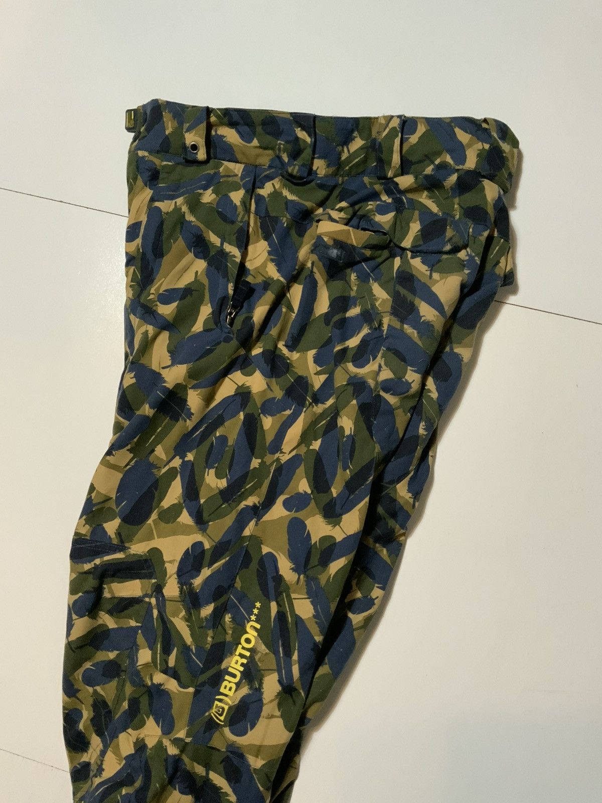 Burton × Vintage Vintage Y2K Burton Snowboards Feather Camo Ski Cargo Pants Size US 32 / EU 48 - 13 Thumbnail