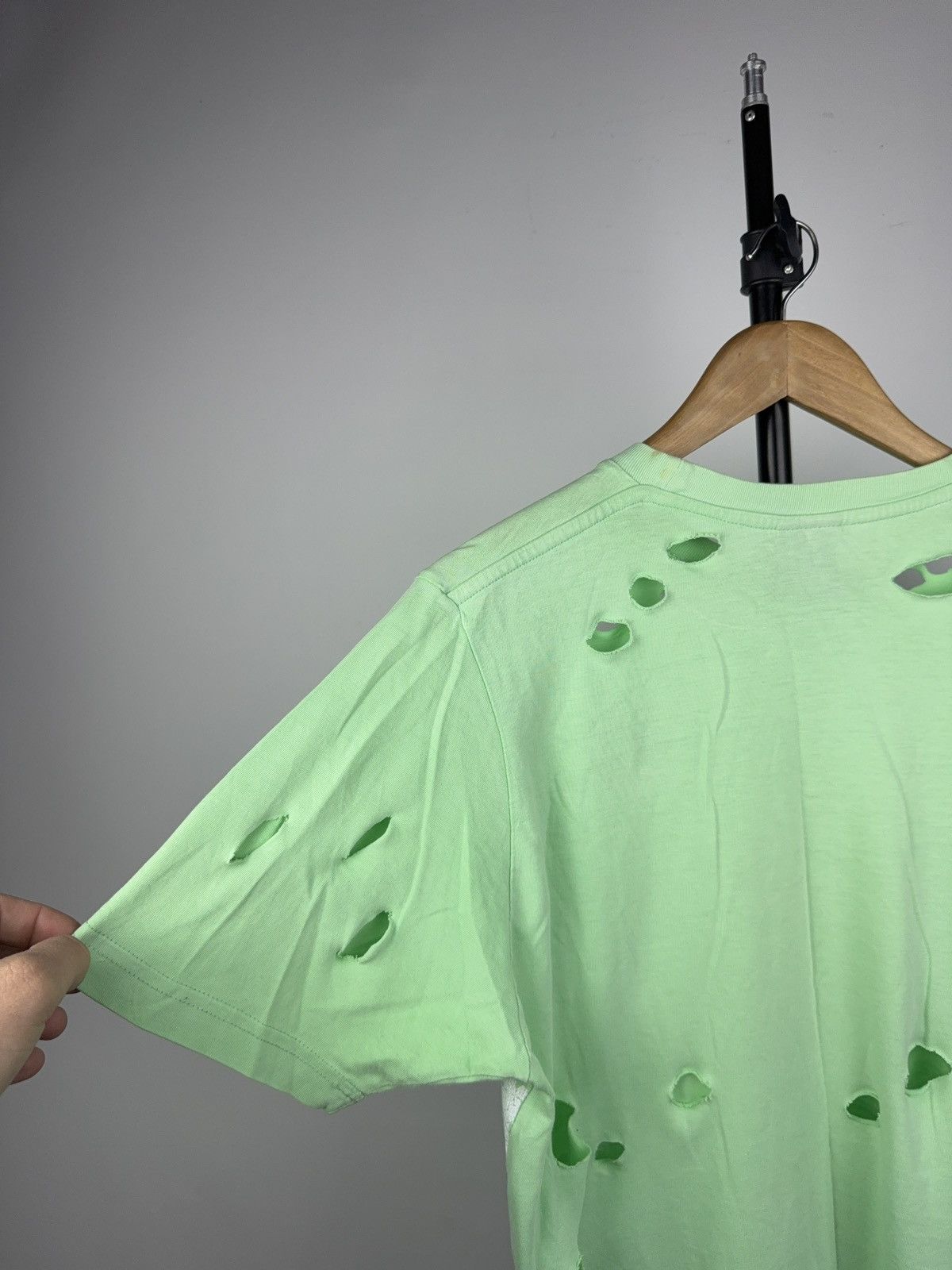 Nike 00s Distressed Nike Green Bleached Tee Y2K Destroyed Look Size US M / EU 48-50 / 2 - 11 Thumbnail