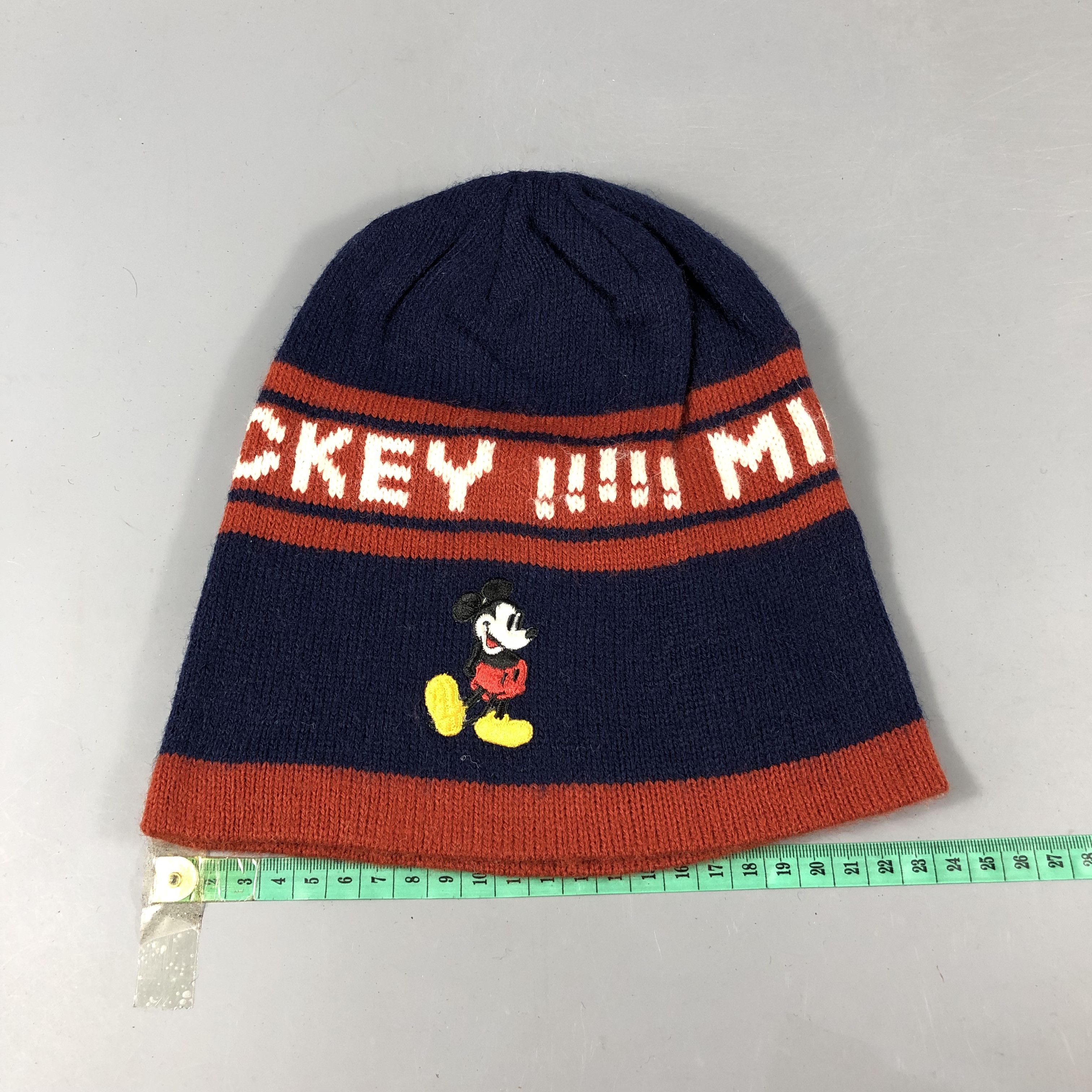 Mickey Mouse Walt Disney Mickey Mouse Beanie Snowcap Snow Hat B943 Size ONE SIZE - 4 Thumbnail