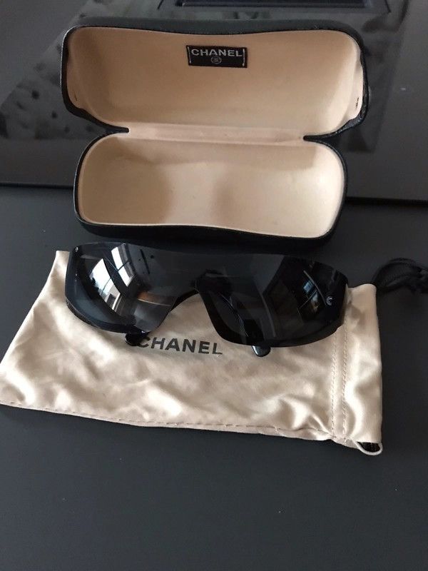 Chanel CHANEL SUNGLASSES 5072 CC LOGO MOTHER OF PEARL A0061 Size ONE SIZE - 4 Thumbnail