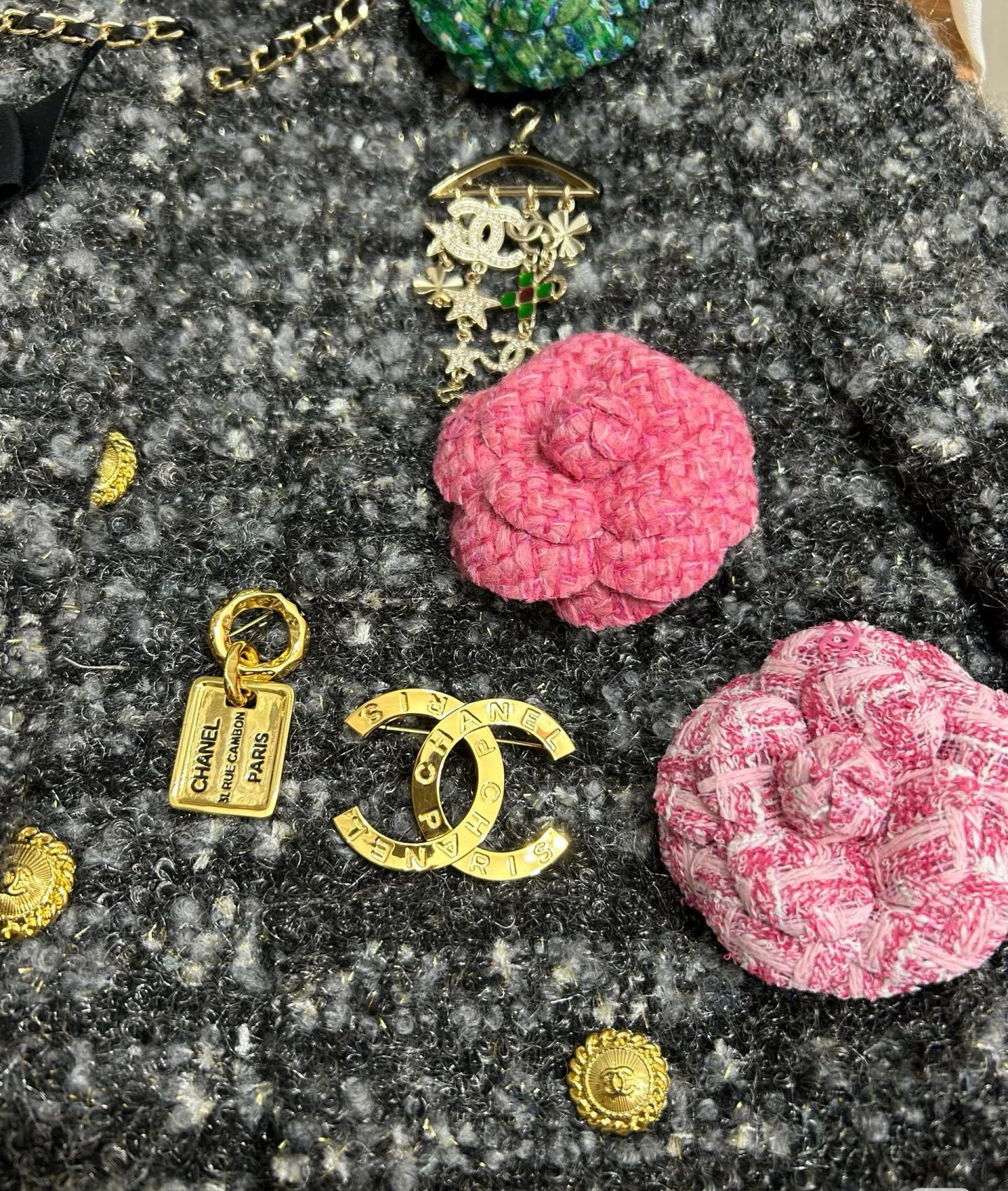 Chanel Chanel Pink Camelia Brooch Unused With Box Size ONE SIZE - 8 Thumbnail