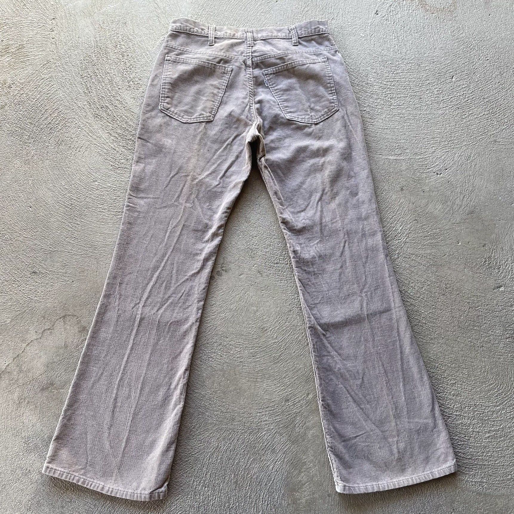 Levi's Vintage Levis Pants Men 32x32 Brown 646 Bell Bottom Bootcut Corduroy Western 80s Size US 32 / EU 48 - 3 Thumbnail