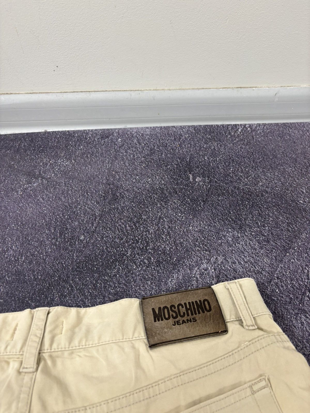 Moschino Vintage Moschino Jeans Casual Cream Luxury Shorts Size US 36 / EU 52 - 7 Thumbnail