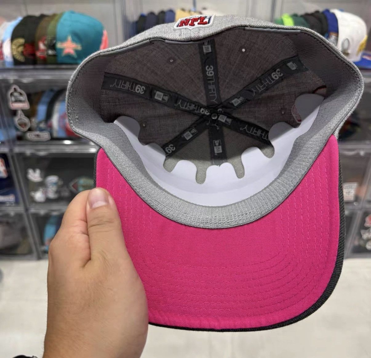 New Era New Era NFL Cleveland Browns Pink Ribbon Baseball Cap J32 Size ONE SIZE - 6 Thumbnail
