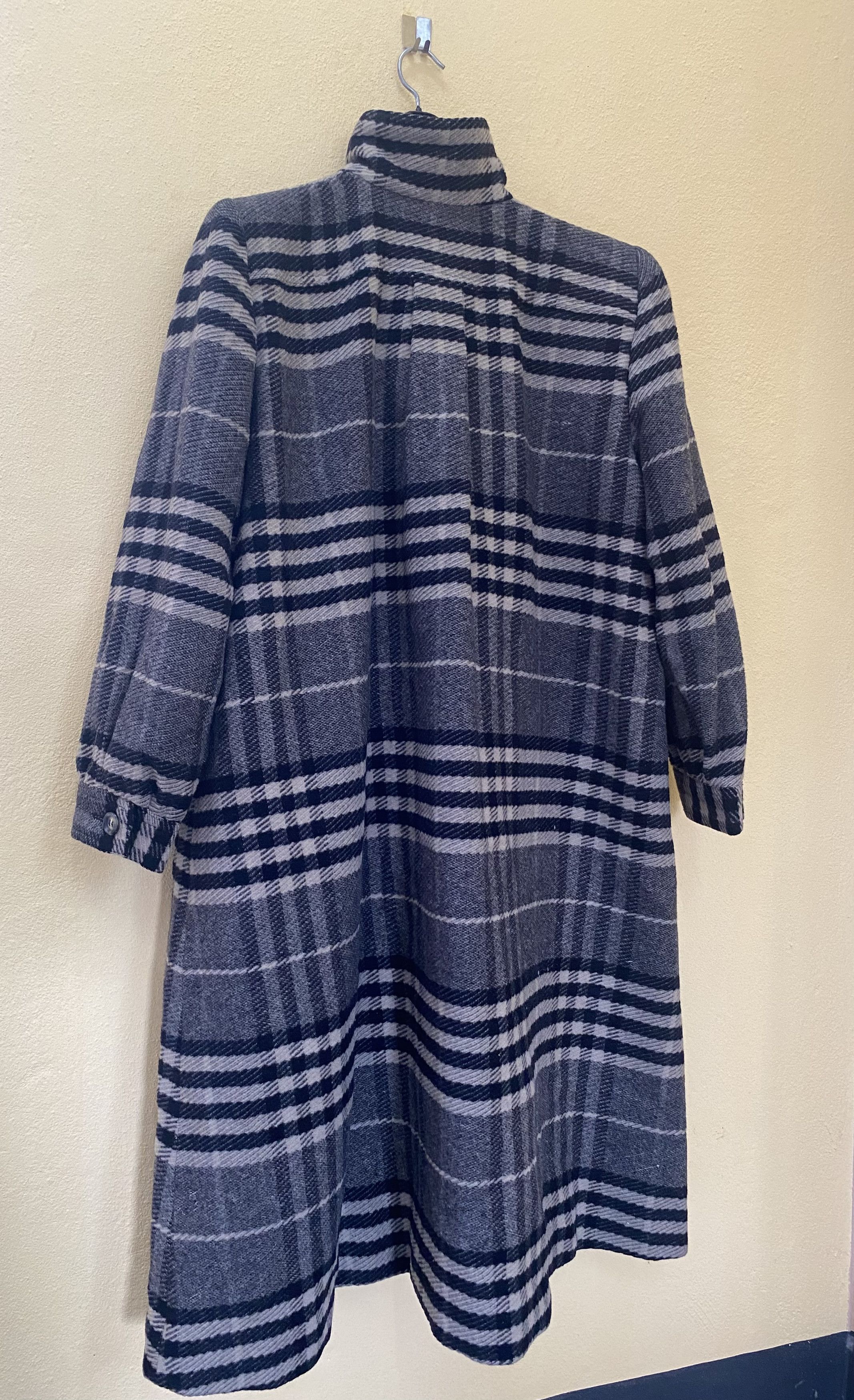 Valentino Valentino Garavani wool jacket Size XS / US 0-2 / IT 36-38 - 4 Thumbnail