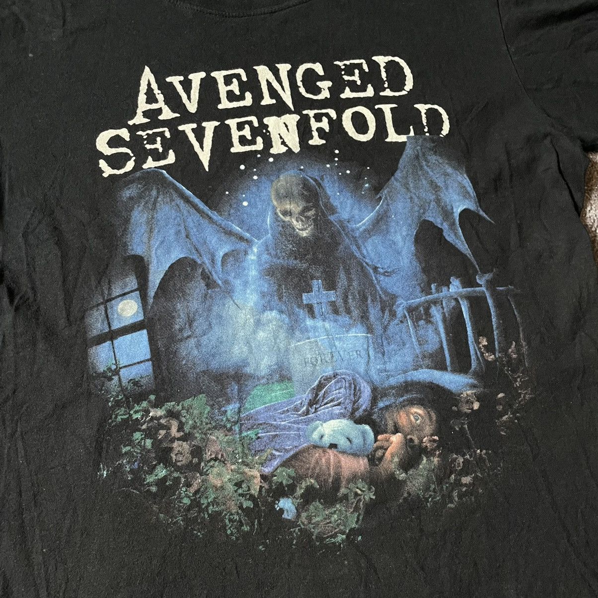 Band Tees Vintage Y2K AVENGED CREEPY FACE ABSTRACT ANGRY HORROR BONES Size US S / EU 44-46 / 1 - 6 Thumbnail