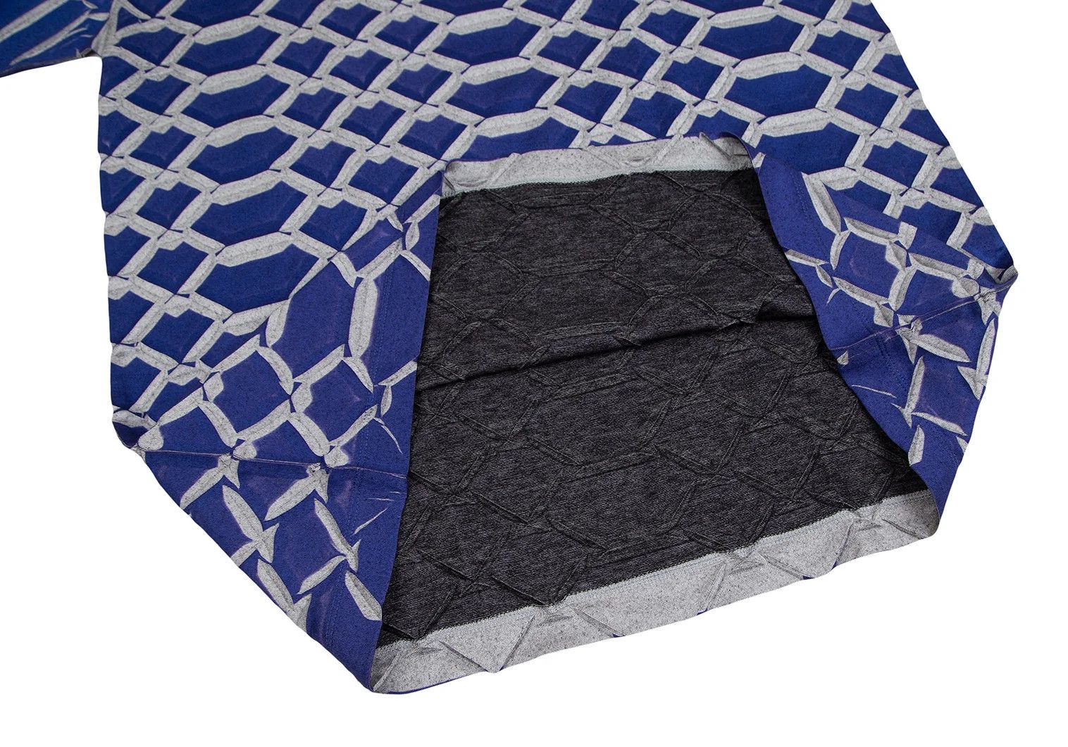 Issey Miyake Pleated Check Print T-Shirt in Blue Gray Size 4 Size US XS / EU 42 / 0 - 6 Thumbnail