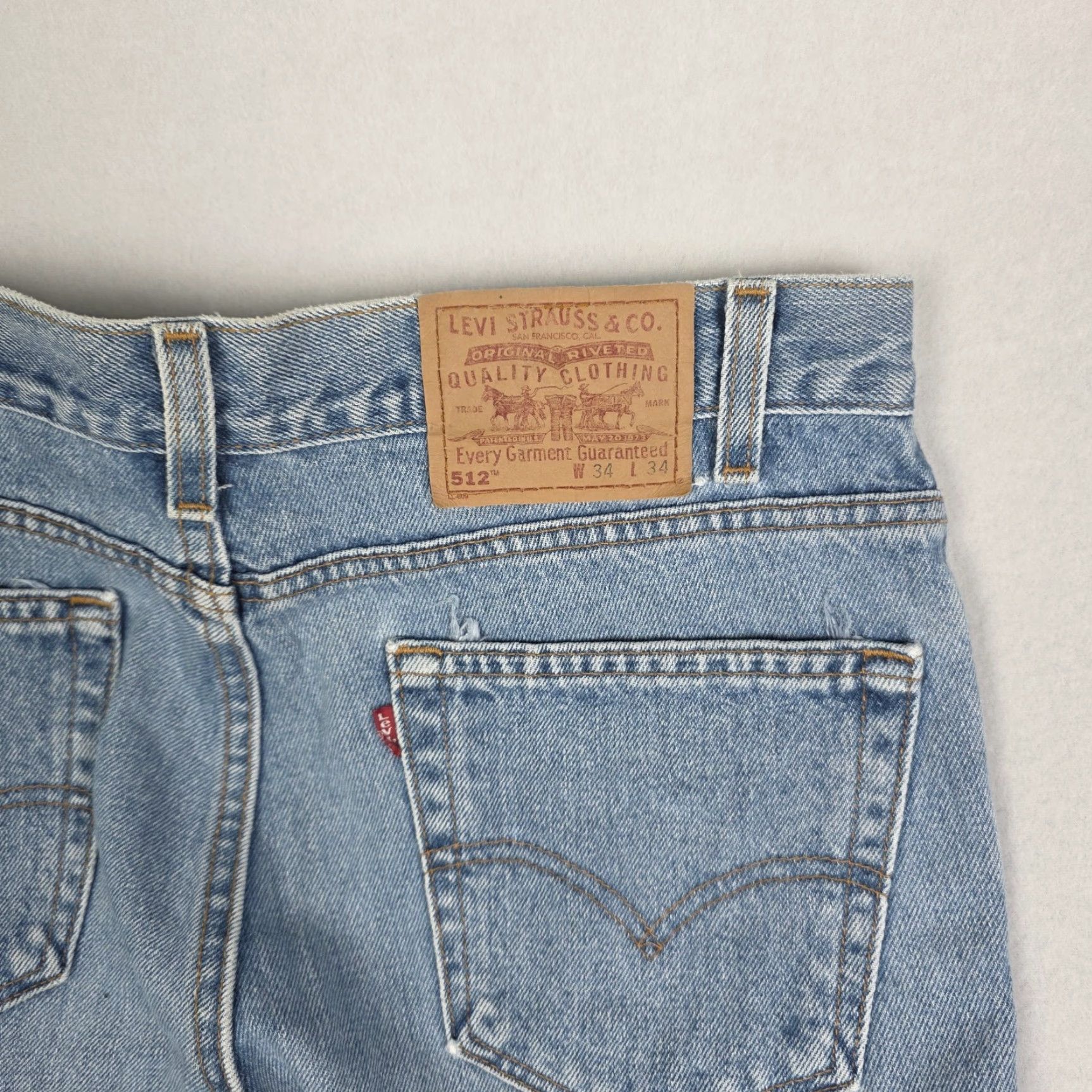 Levi's VINTAGE Levi's 512 Slim Jeans Regular Men 33x33 Blue Slim Fit USA 90s Mens jeans Size US 33 - 5 Thumbnail