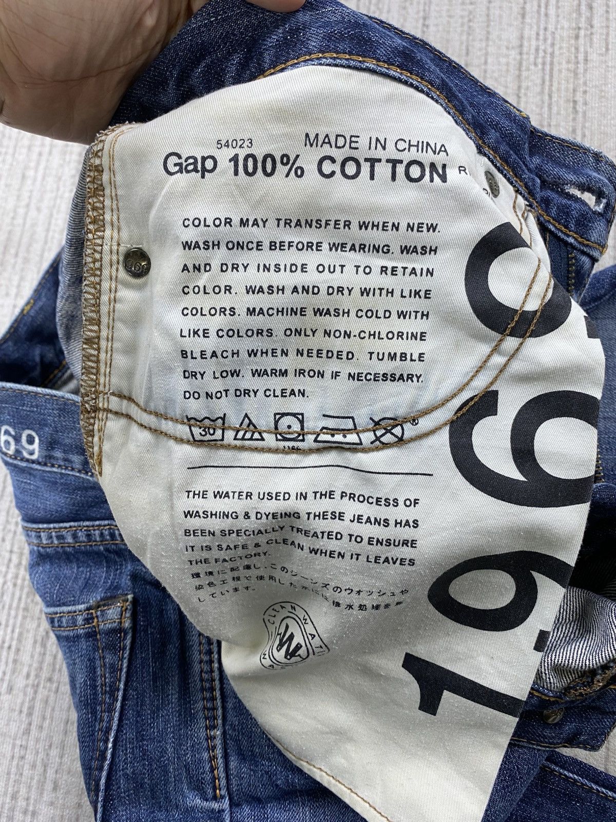 Gap × Japanese Brand × Vintage Vintage Gap 1969 Slim Fit Straight Denim Pants Size US 30 / EU 46 - 14 Thumbnail