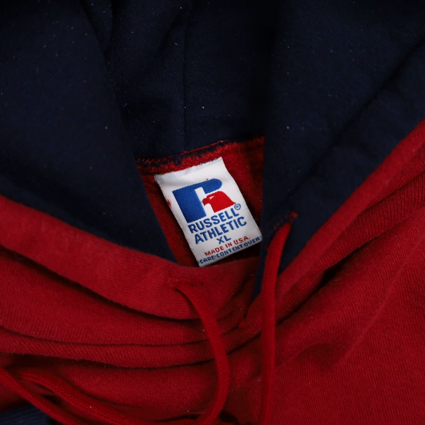 Russell Athletic VINTAGE Russell Athletic Hoodies Mens XL 2 Tone Red Size US XL / EU 56 / 4 - 6 Thumbnail