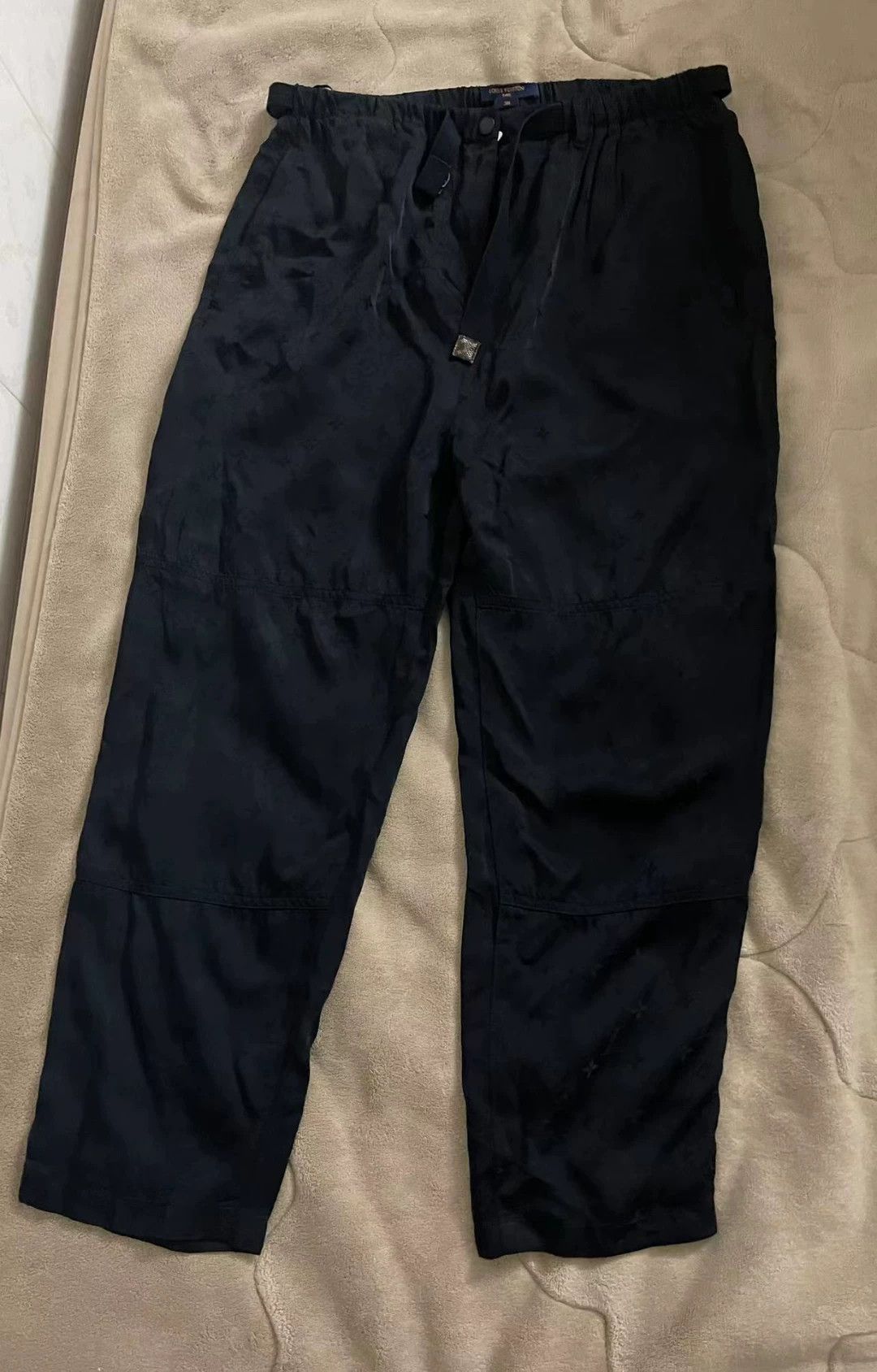 Louis Vuitton lv monogram dark pattern pants Size US 38 / EU 54 - 1 Thumbnail