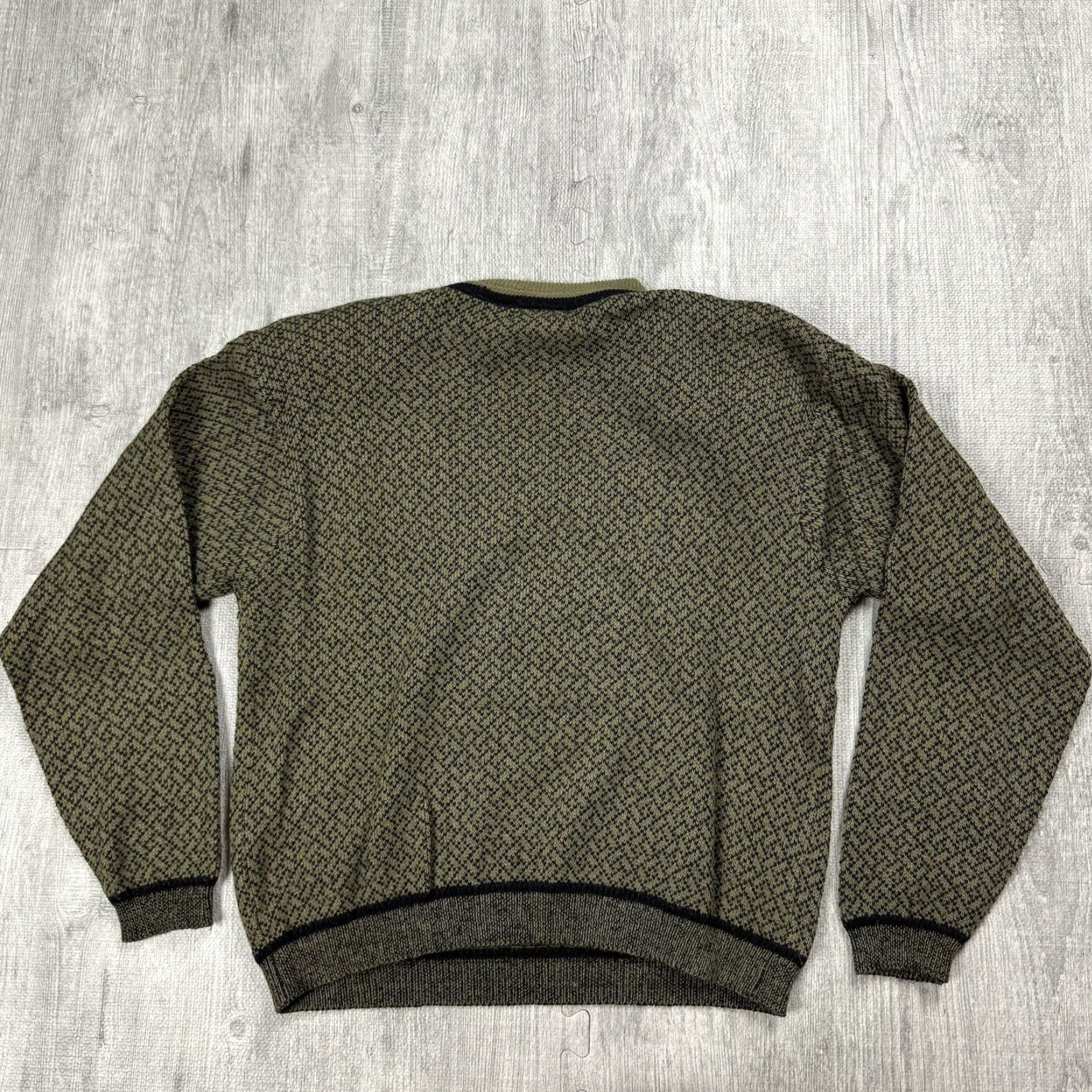 Vintage VTG Jeanne Pierre Beaded Green Black Wool Blend Sweater Pullover Women S Size S Crew Neck 90s Retro Vintage Knit Classic Fit Size S / US 4 / IT 40 - 6 Thumbnail