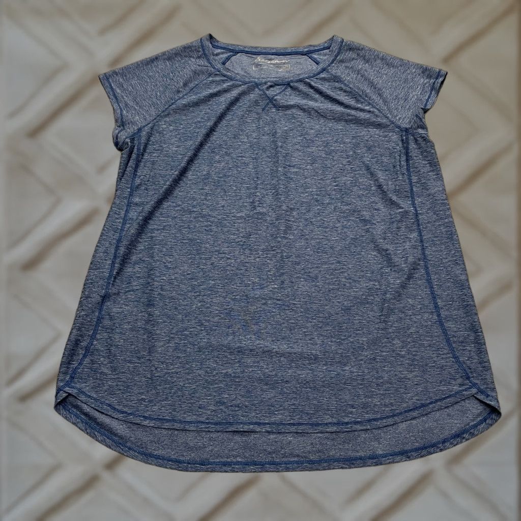 Eddie Bauer Eddie Bauer T-Shirt Womens Large Blue Crew Neck Activewear Relaxed Fit Short Sleeve Size L / US 10 / IT 46 - 1 Thumbnail
