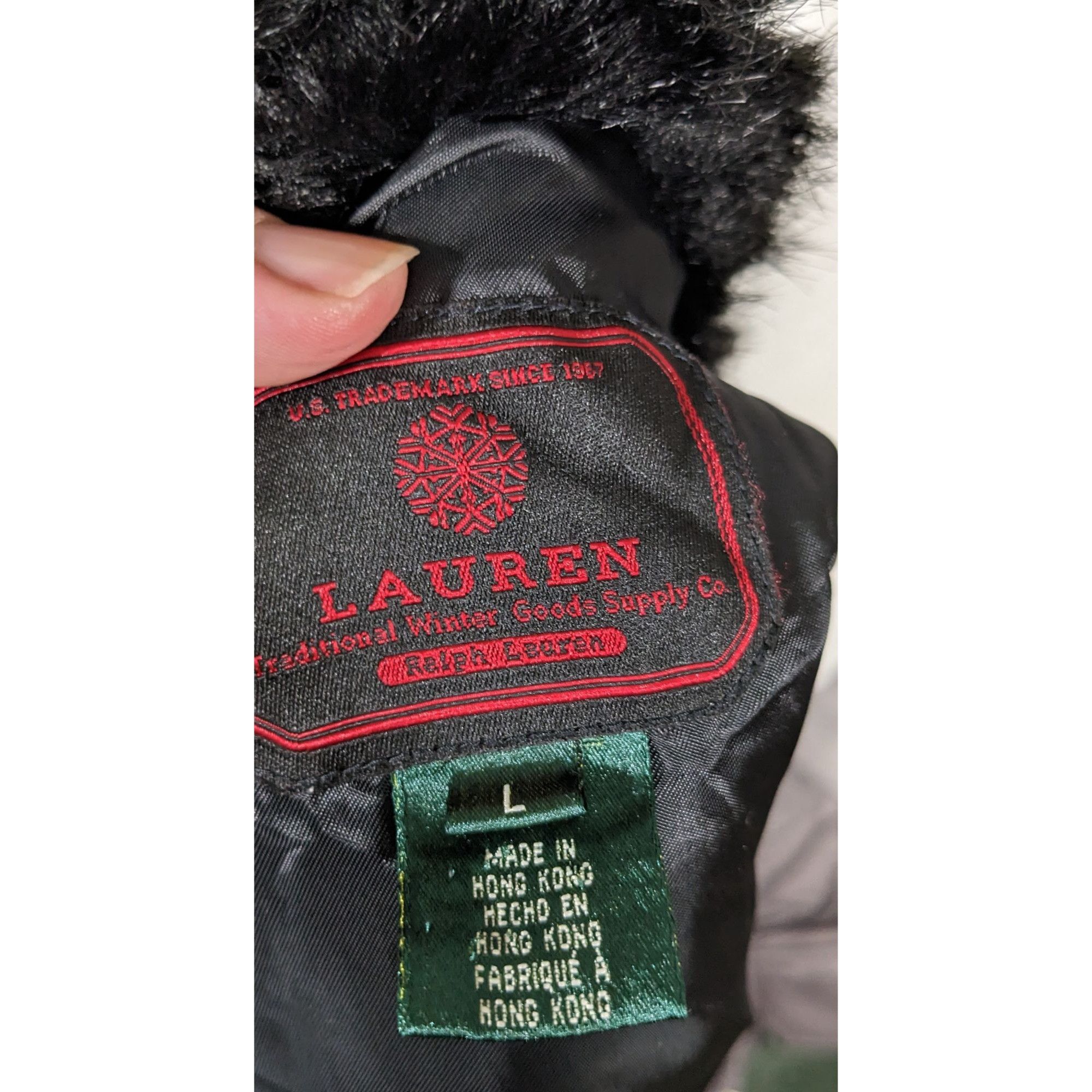 Lauren Ralph Lauren Black Fur Collar Puffer Vest By Lauren Ralph Lauren Size L / US 10 / IT 46 - 16 Thumbnail