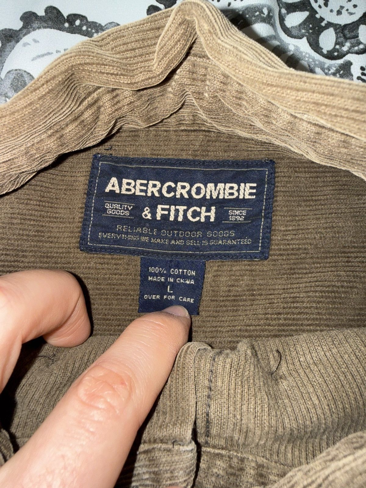 Abercrombie & Fitch Vintage Corduroy Button-up Size US L / EU 52-54 / 3 - 3 Thumbnail