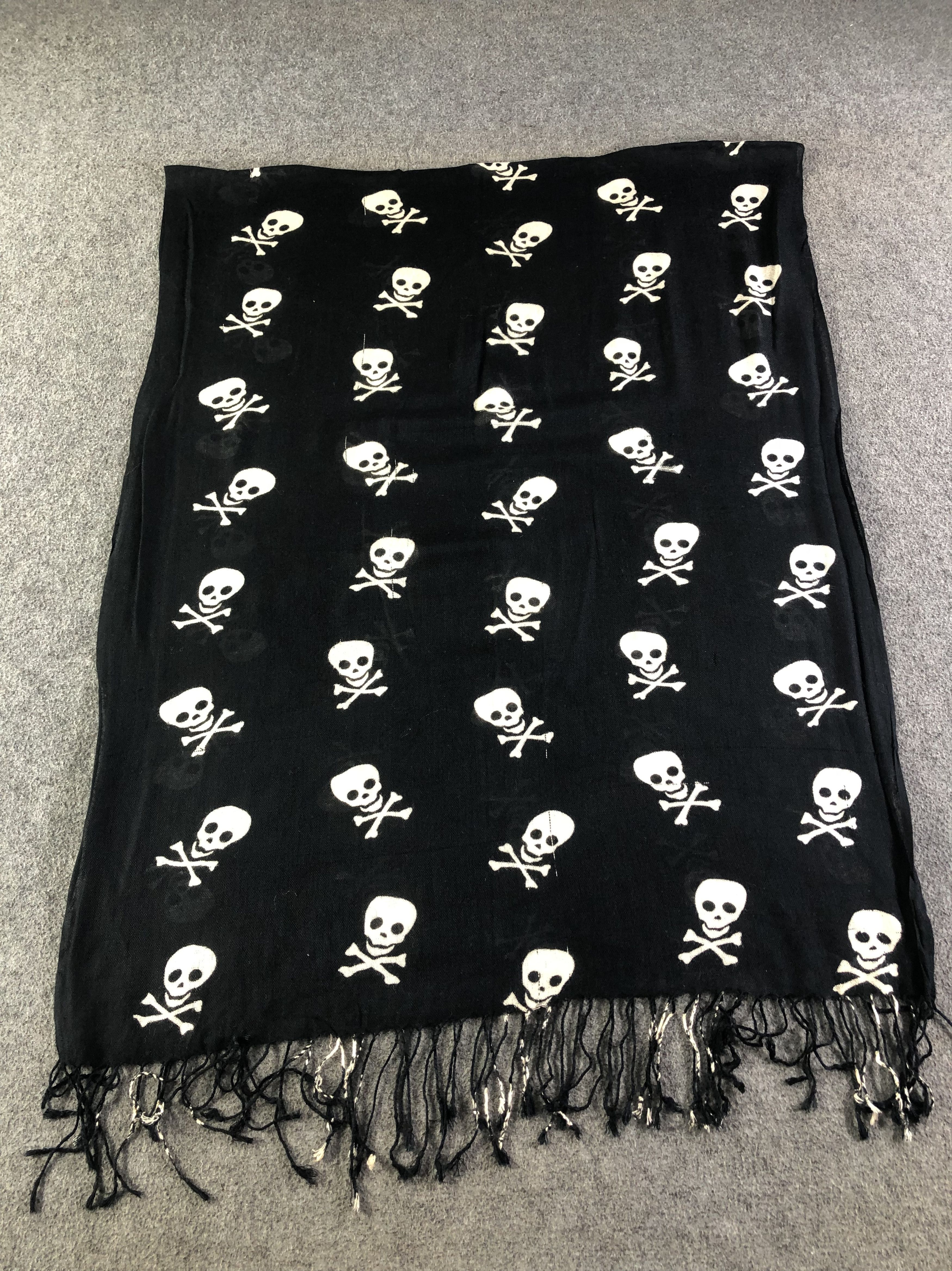 Vintage Skulls Design Scarf / Muffler / Neckwear SS1441 Size ONE SIZE - 4 Thumbnail