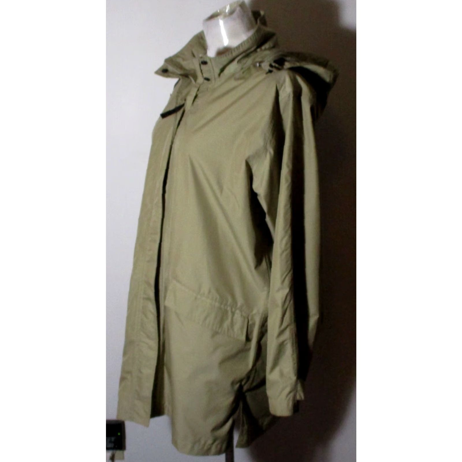 Eastern Mountain Sports EMS EASTERN MOUNTAIN SPORTS Taupe Full Zip Hooded Coat M Women Coat Size M / US 6-8 / IT 42-44 - 4 Thumbnail