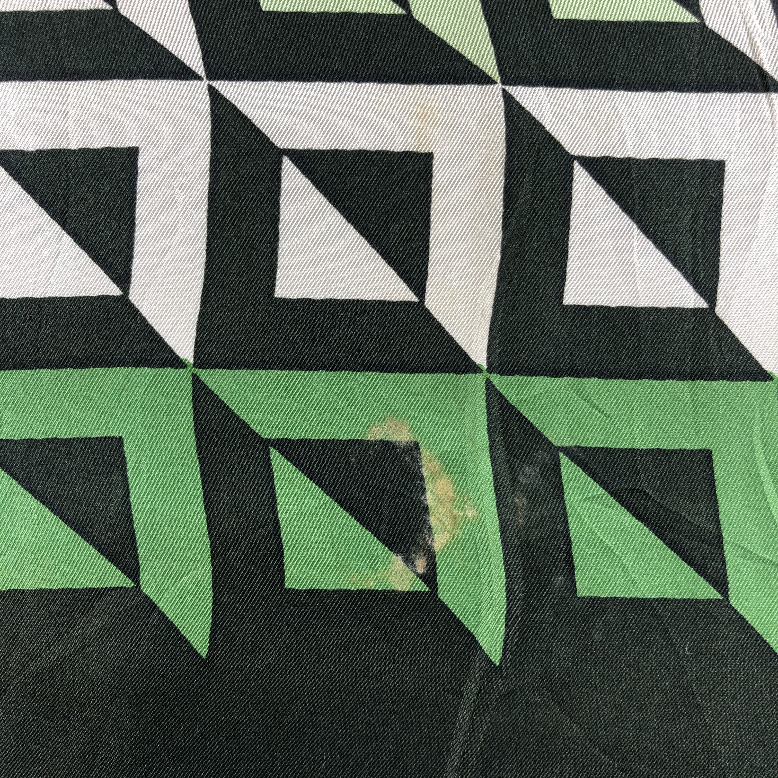 Vintage Vintage Givenchy Silk Scarf Size ONE SIZE - 3 Thumbnail