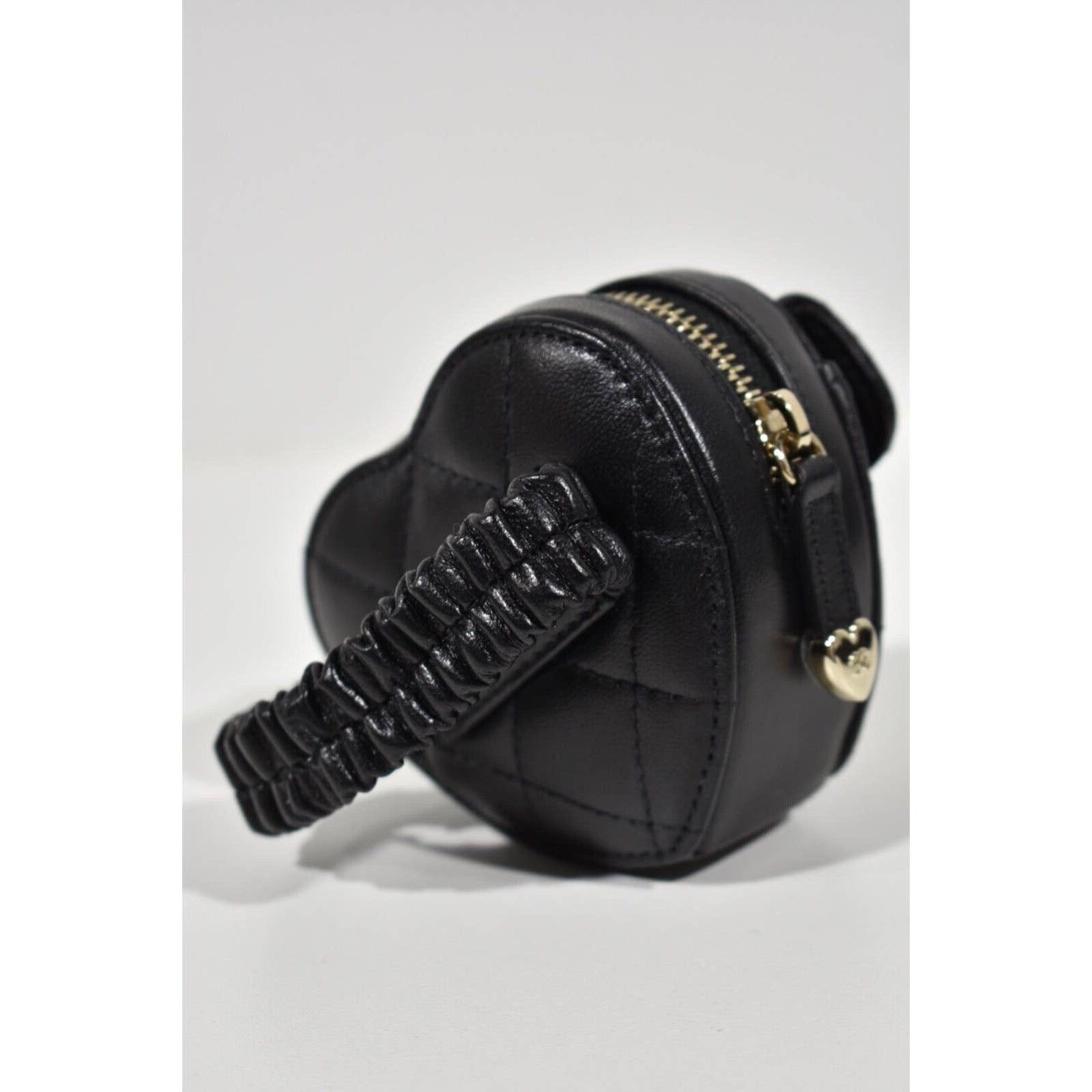 Chanel Chanel Heart Mini Lambskin Quilted Flap Arm Coin Purse Size ONE SIZE - 8 Thumbnail