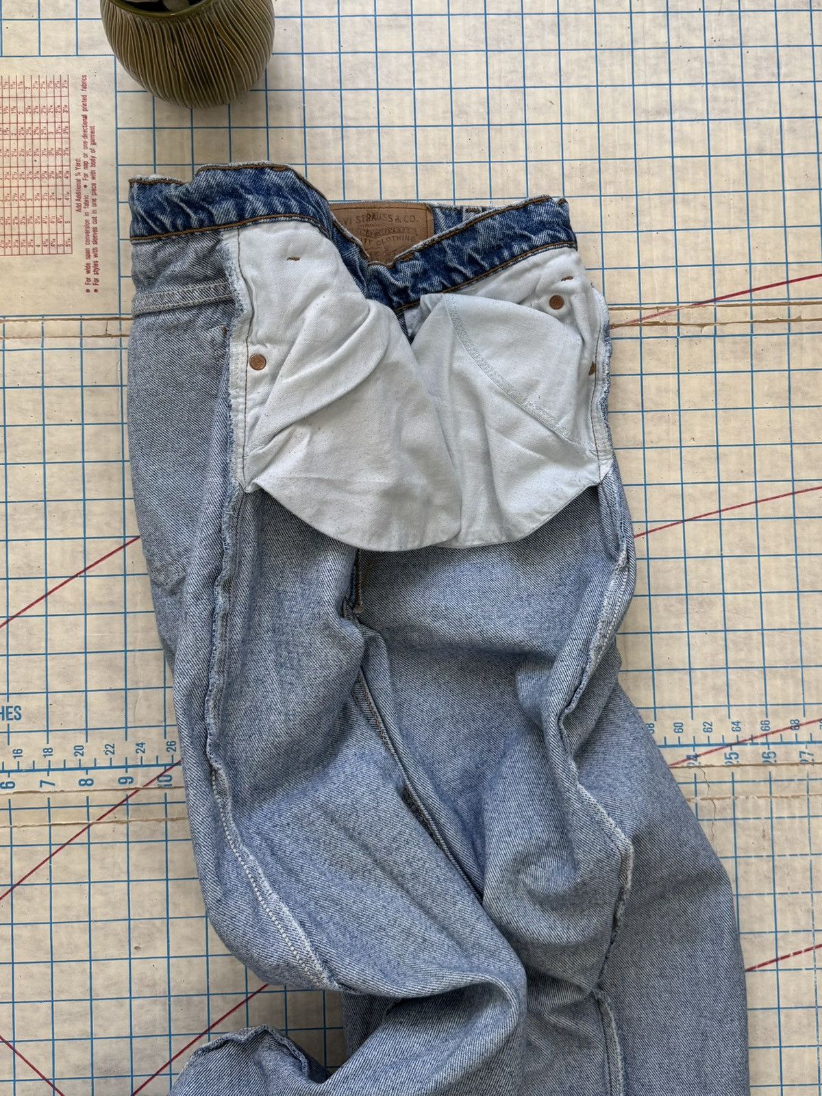 Levi's Vintage Levi’s 505 Orange Tab Regular Fit Jeans Fits 30x31 Size US 30 / EU 46 - 9 Thumbnail