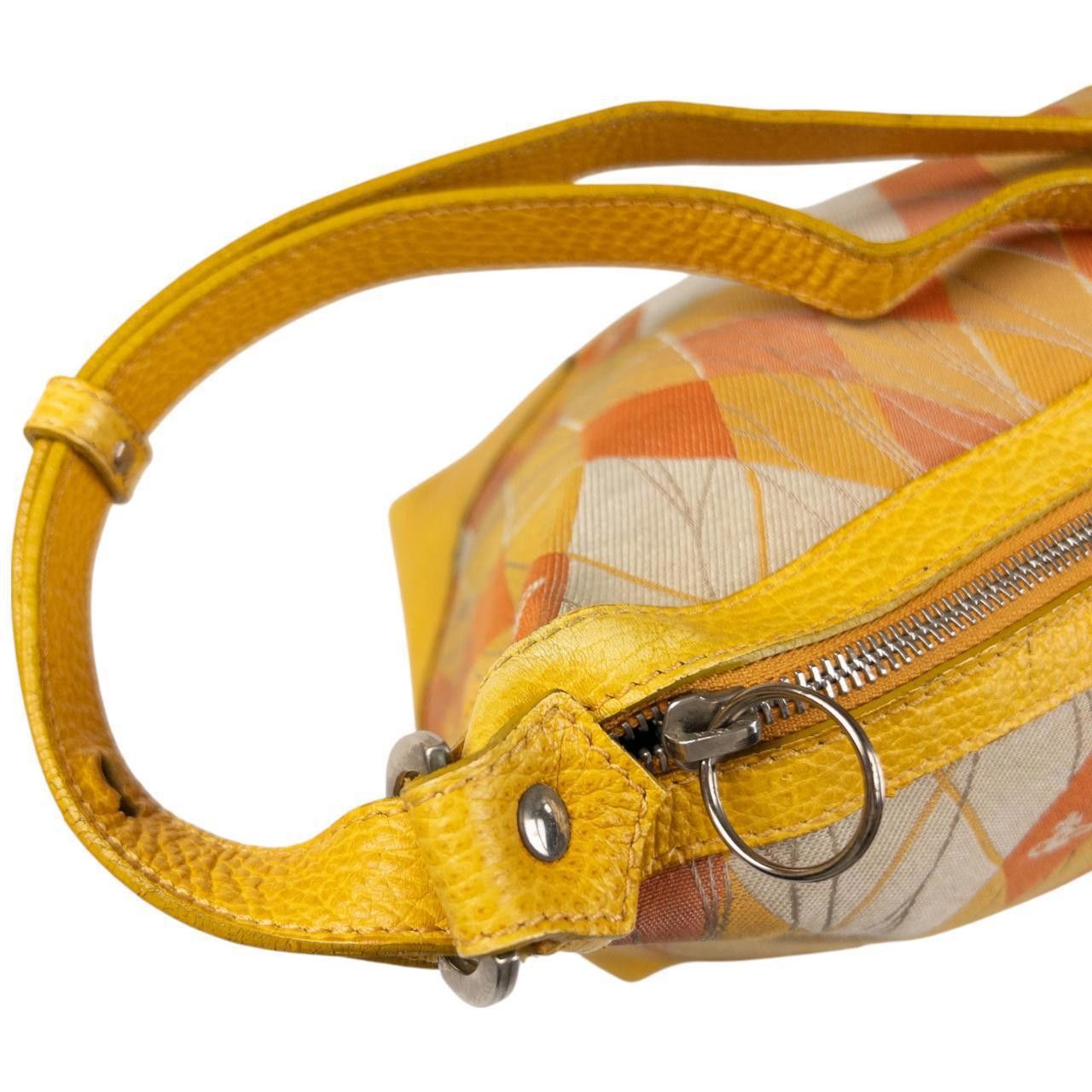 Vivienne Westwood Vintage Vivienne Westwood Argyle Shoulder Bag Size ONE SIZE - 8 Thumbnail