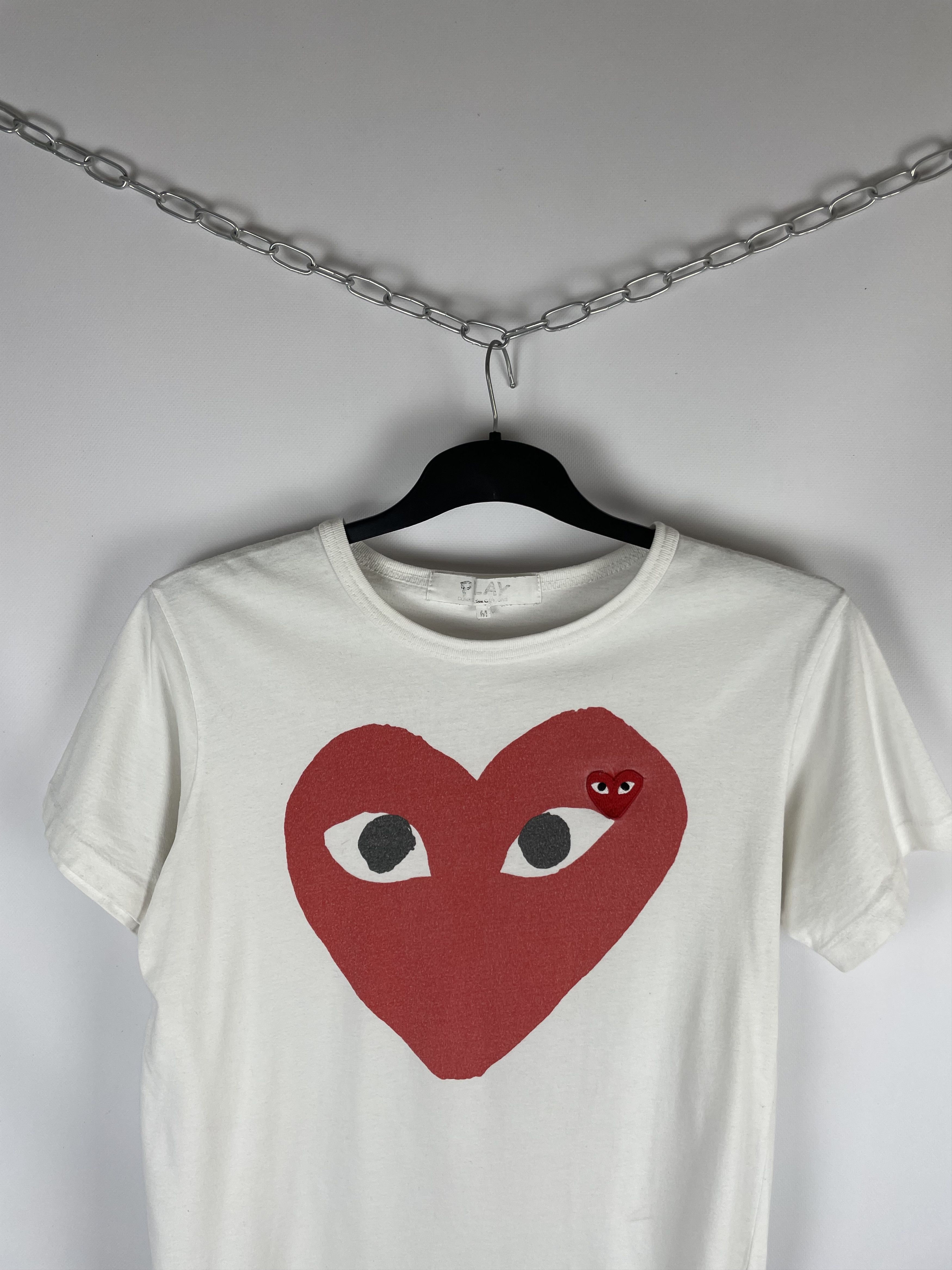 Comme des Garcons Play Comme des Garçons tee logo hearts Size US M / EU 48-50 / 2 - 3 Thumbnail
