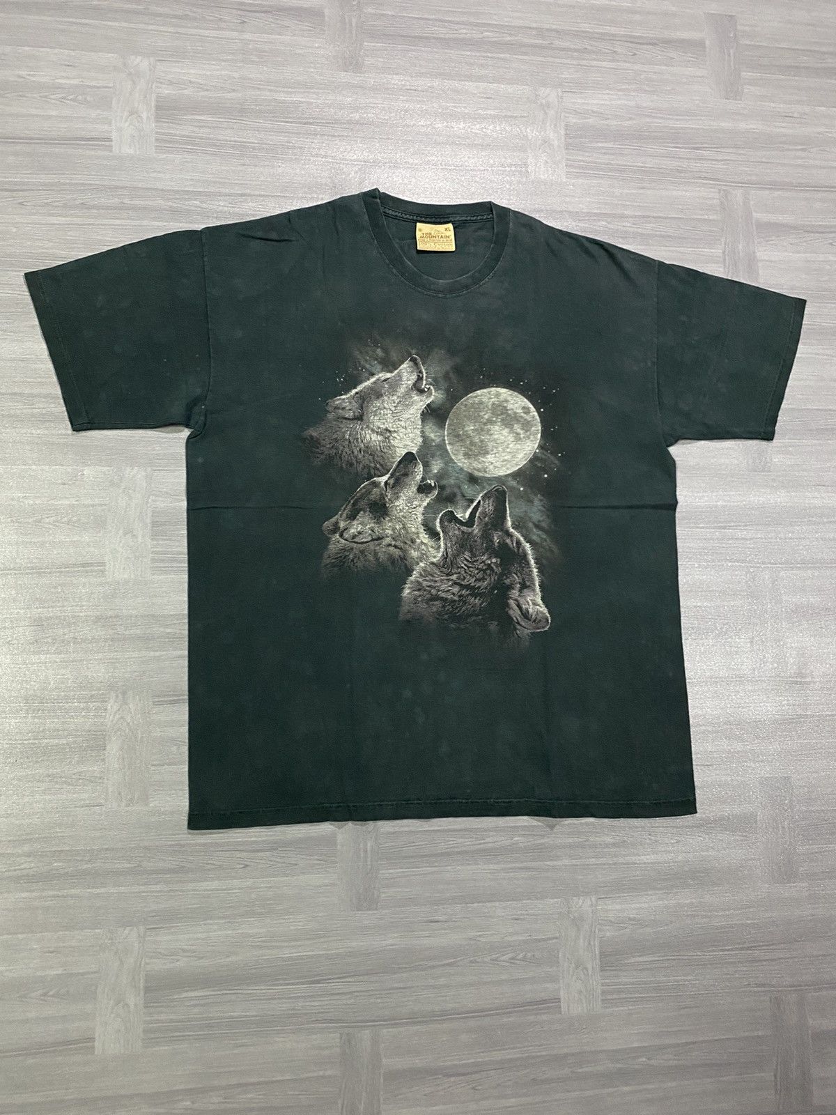 The Mountain 90’s Vintage Wolf T Shirt All Over Print Hype Supreme Style Size US XL / EU 56 / 4 - 3 Thumbnail
