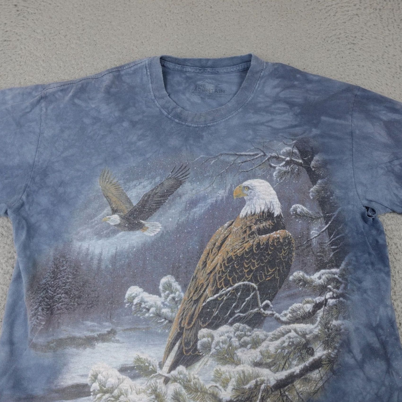 The Mountain VINTAGE The Mountain Shirt Mens L Blue Bald Eagle Wildlife Nature Graphic Shirt Men Blue Bald Eagle Nature Graphic Print Size US L / EU 52-54 / 3 - 4 Thumbnail
