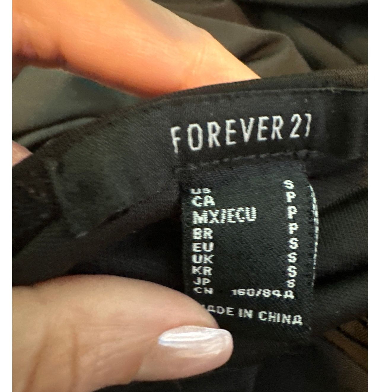 Forever 21 Forever 21 black strapless cutout pencil dress size Small Size S / US 4 / IT 40 - 3 Thumbnail