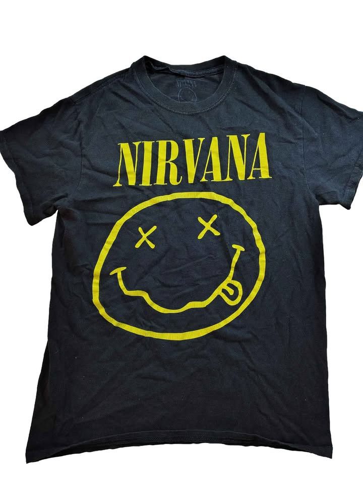 Other Vintage Nirvana Black & Yellow Smiley Face Band T-shirt Size US S / EU 44-46 / 1 - 1 Thumbnail