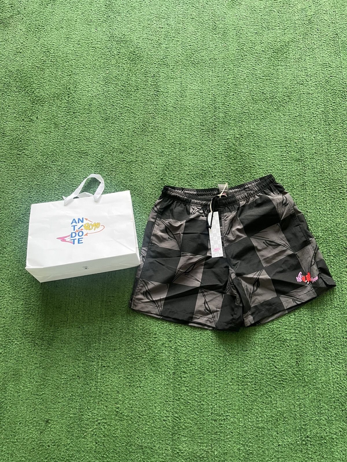 Matty Boy Matty Boy ANTI-PROMO Shorts Size L Size US 33 - 2 Thumbnail