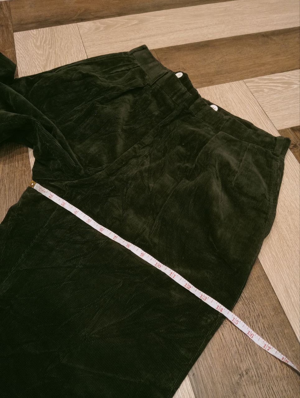 Polo Ralph Lauren POLO by RALPH LAUREN BAGGY CORDUROY PANTS Size US 33 - 15 Thumbnail