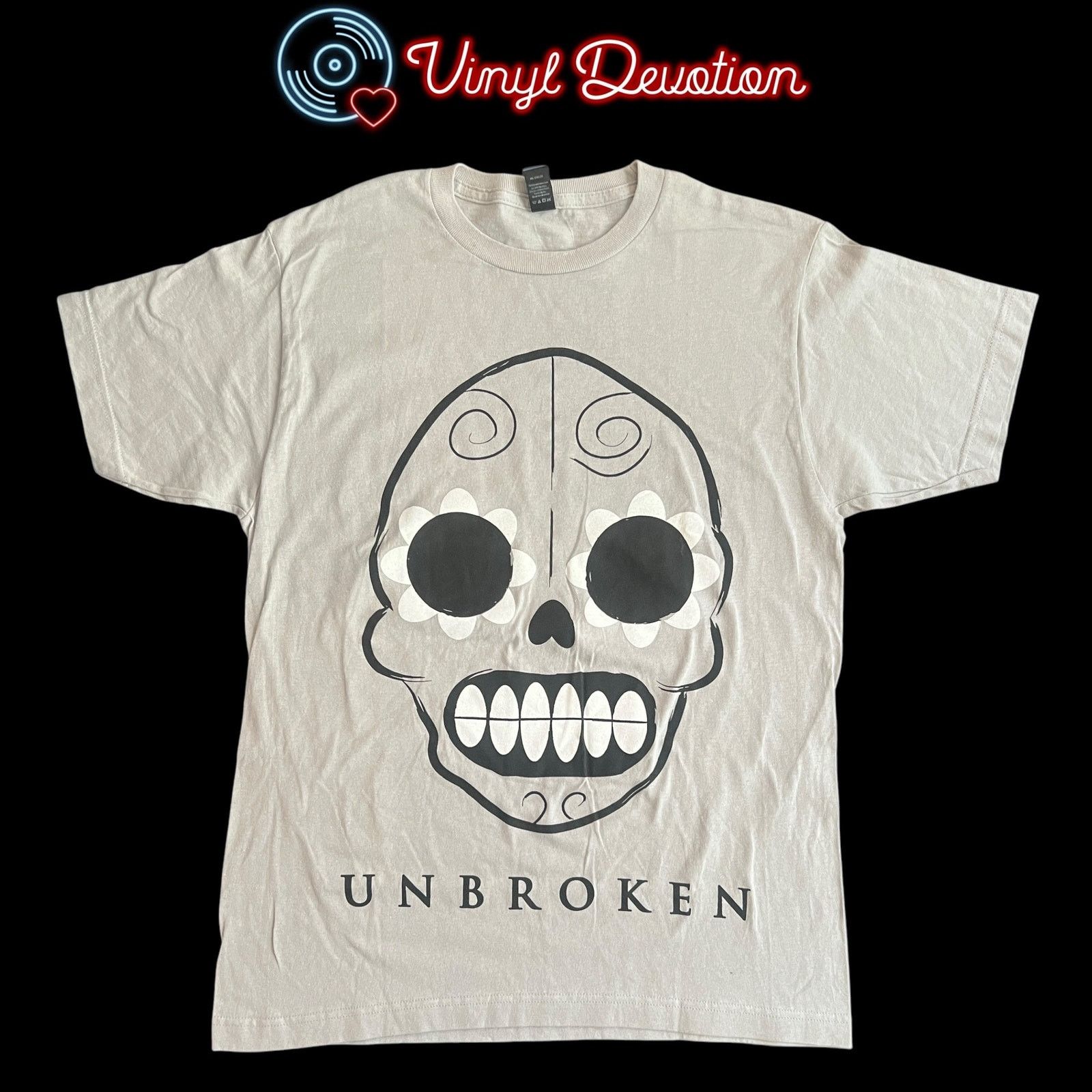 Other Unbroken Band Sugar Skull Light Gray T-Shirt Size S Size US S / EU 44-46 / 1 - 1 Thumbnail