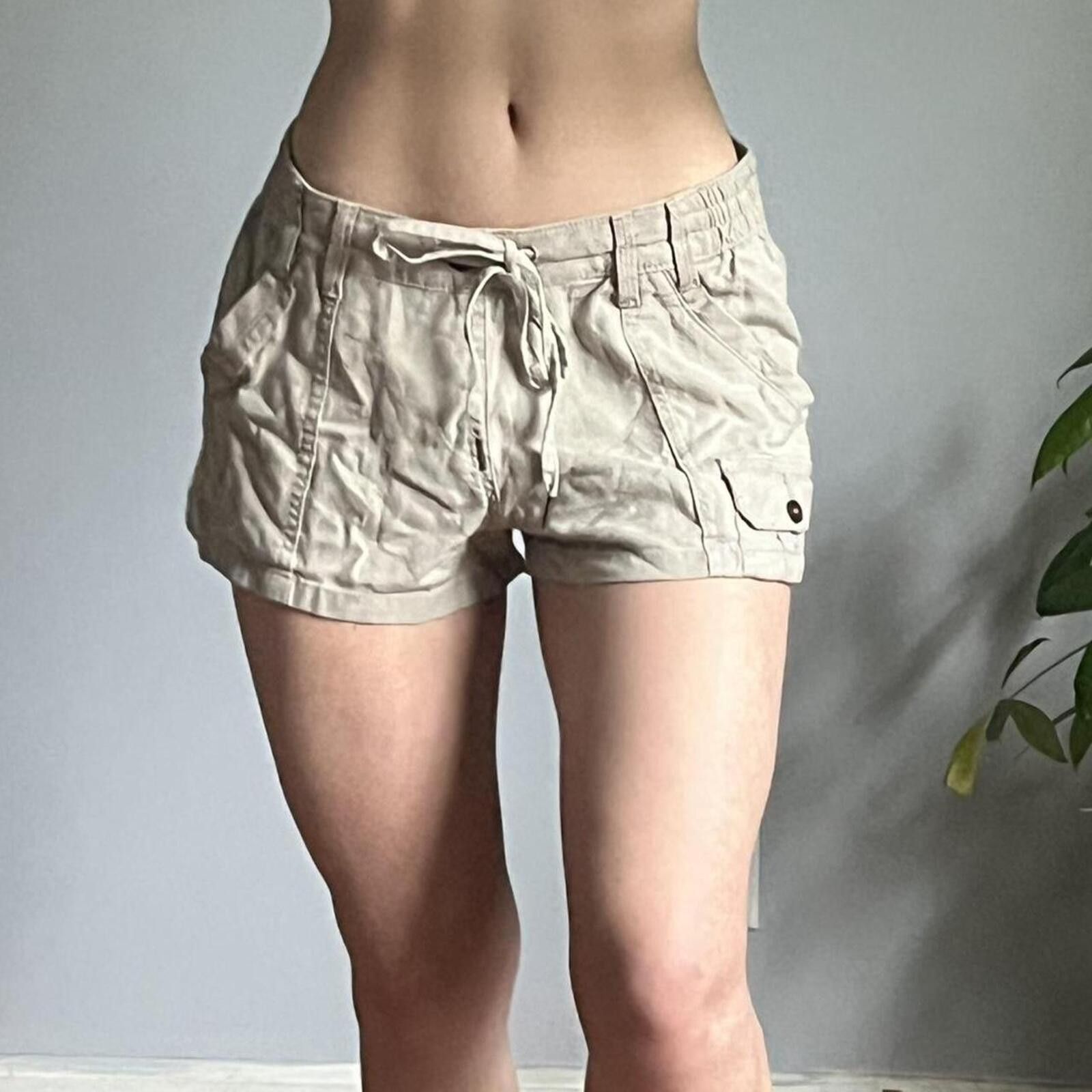 Other Happy Grey khaki cargo shorts Size 32" / US 10 / IT 46 - 4 Thumbnail